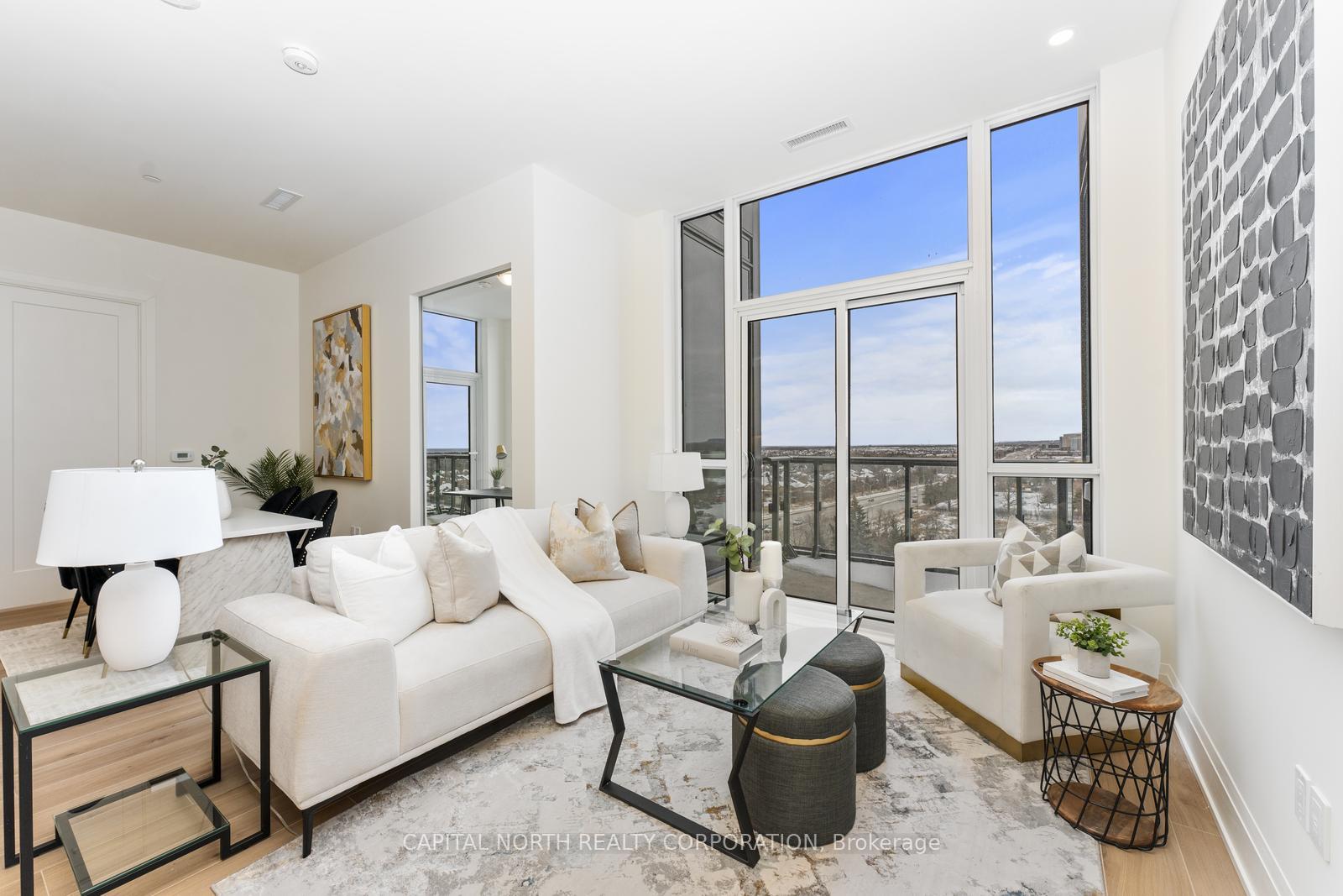 3 Bedrooms Condo at 509 Dundas,  Oakville For sale