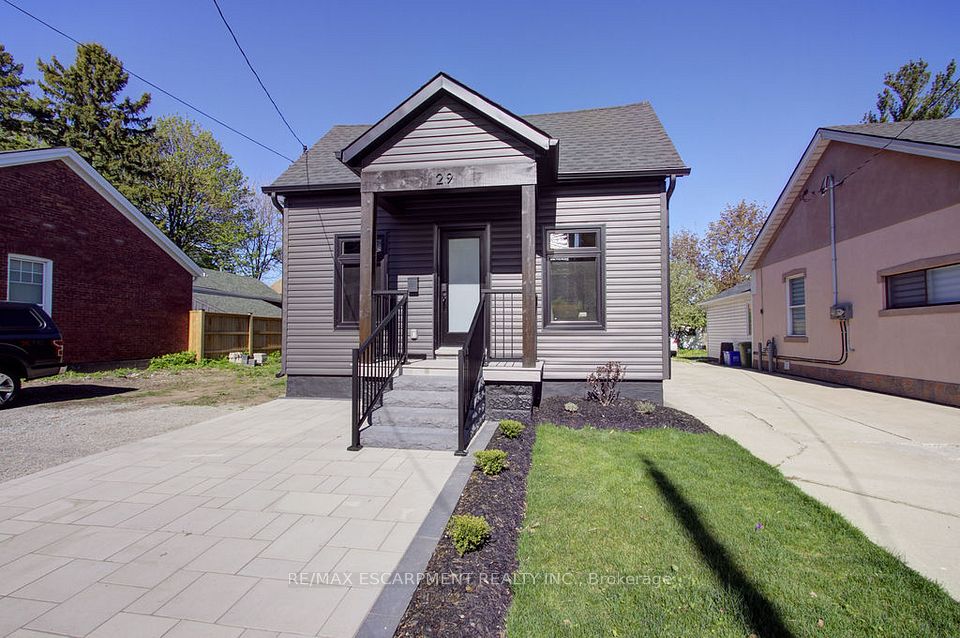 29 Magill Street, Hamilton, ON L8R 2Y4