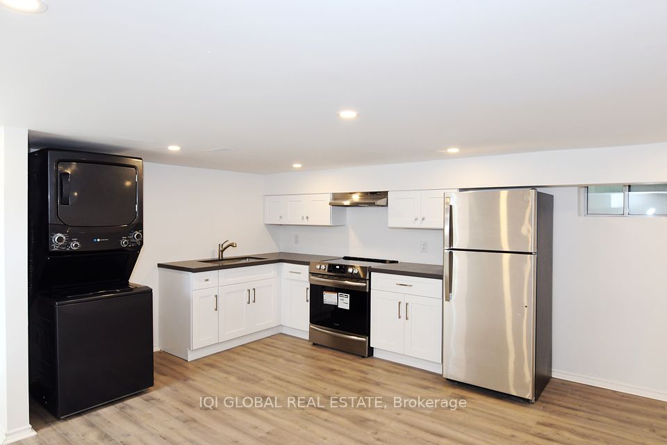 #2 - 2509 Dufferin Street, Toronto, ON M6B 3R3