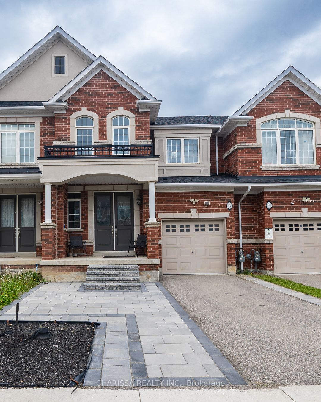 5 Heming Trail