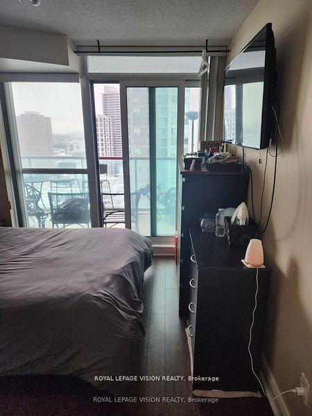 2 Bedrooms Condo at 60 Brian Harrison, Toronto For sale
