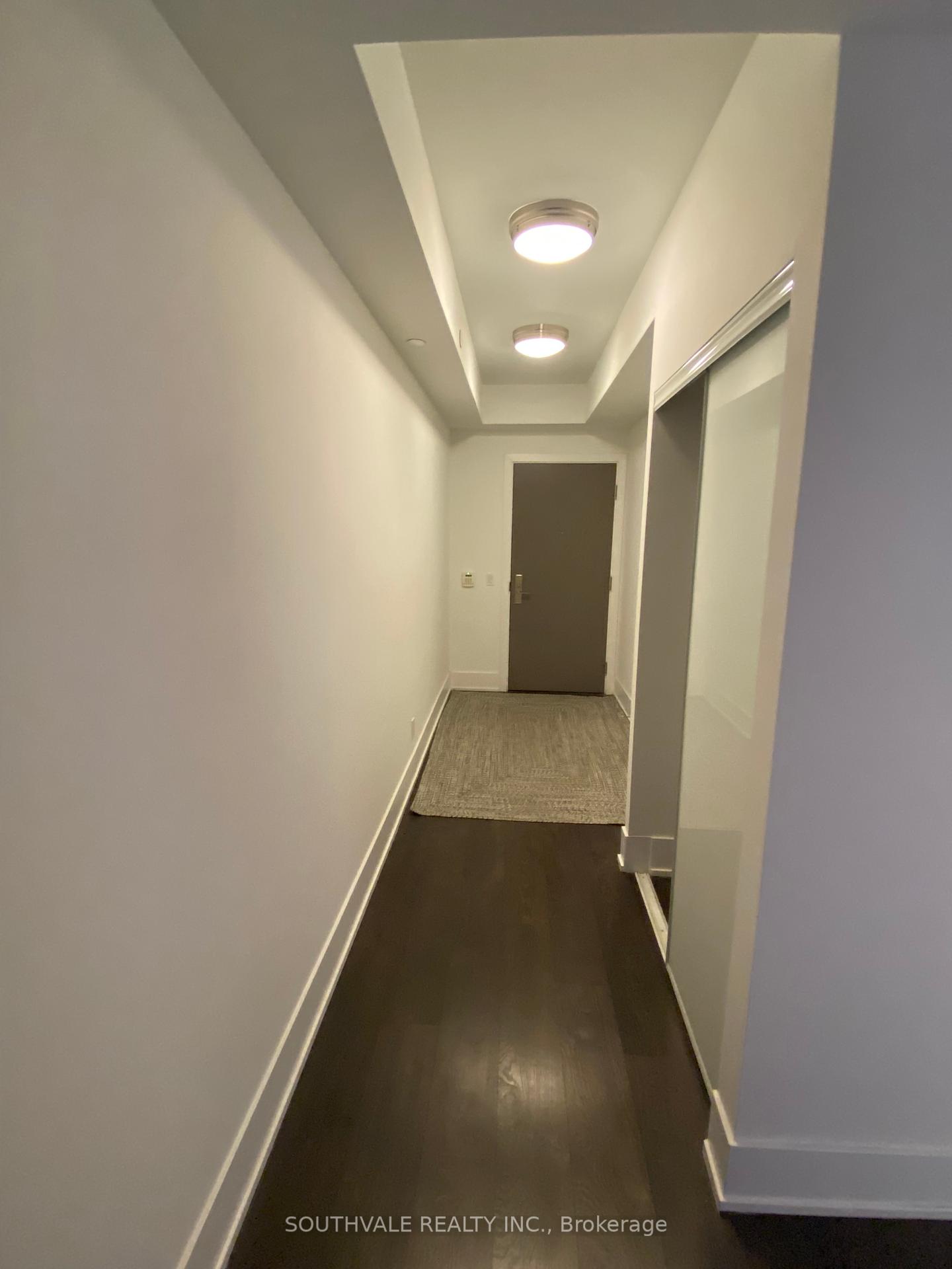 2 Bedrooms Condo at 55 Merchants’ Wharf,  Toronto For sale
