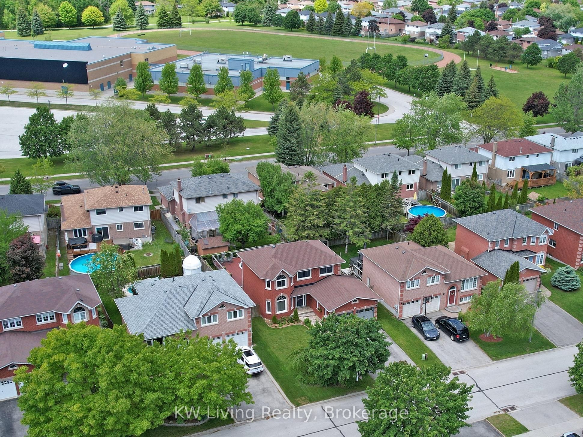 18 Amberview Drive