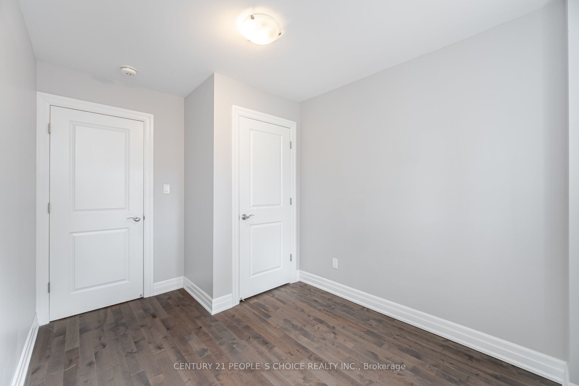 2951 Salerno Crescent