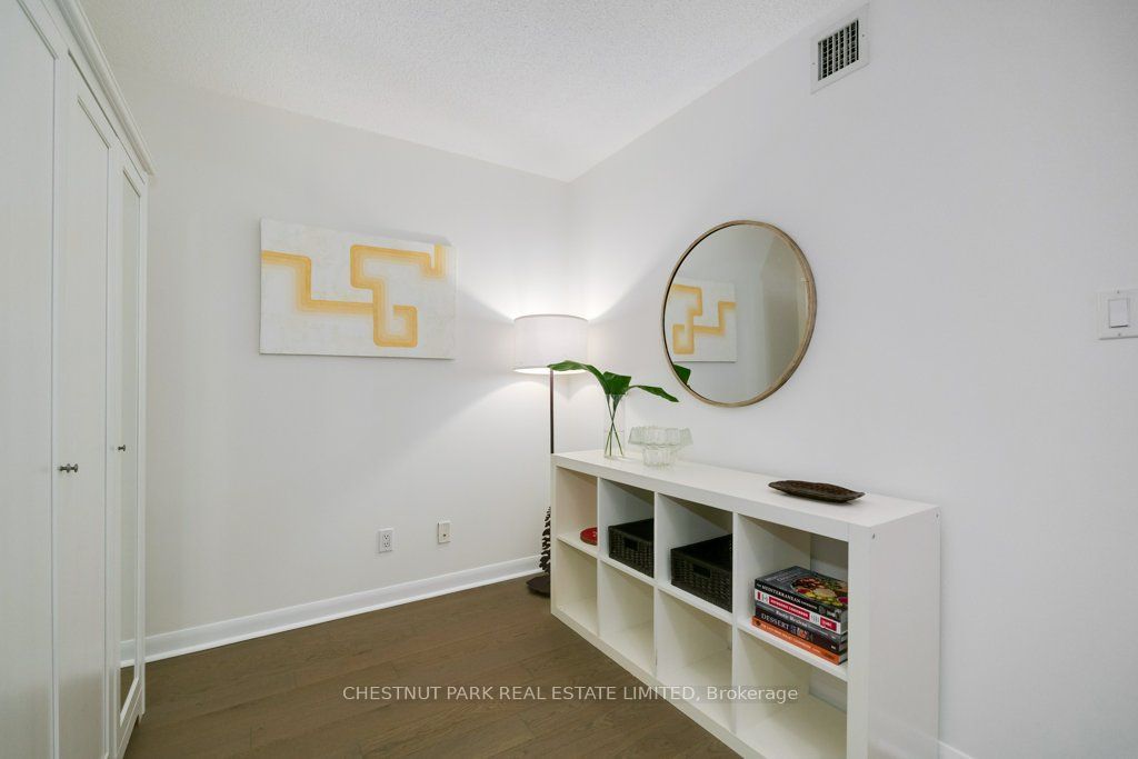 313 Richmond Street E 555