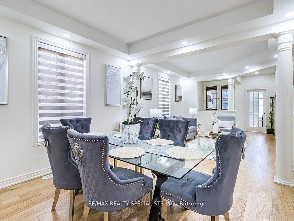 11 Elverton Crescent