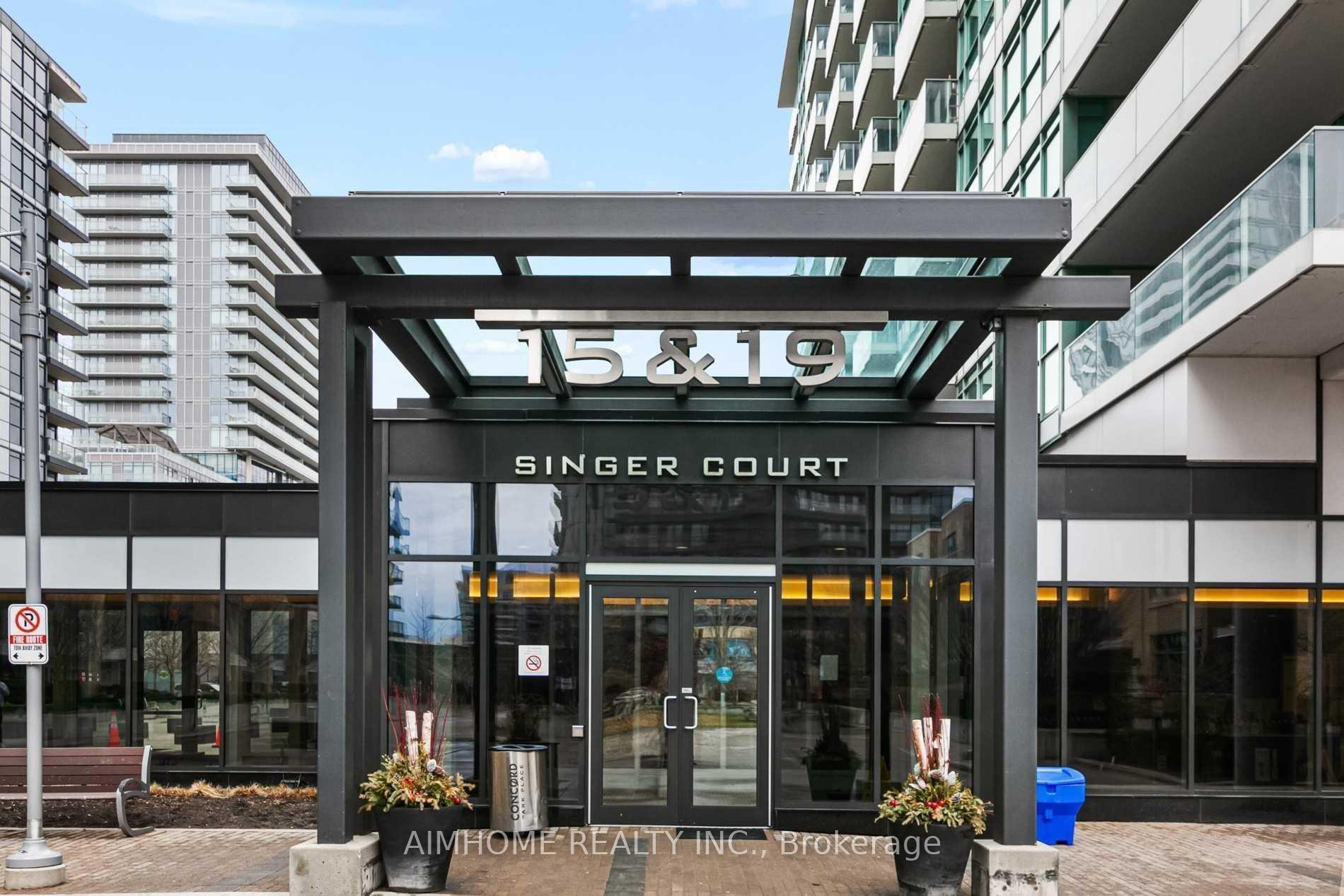3 Bedrooms Condo at 19 Singer, Toronto For sale