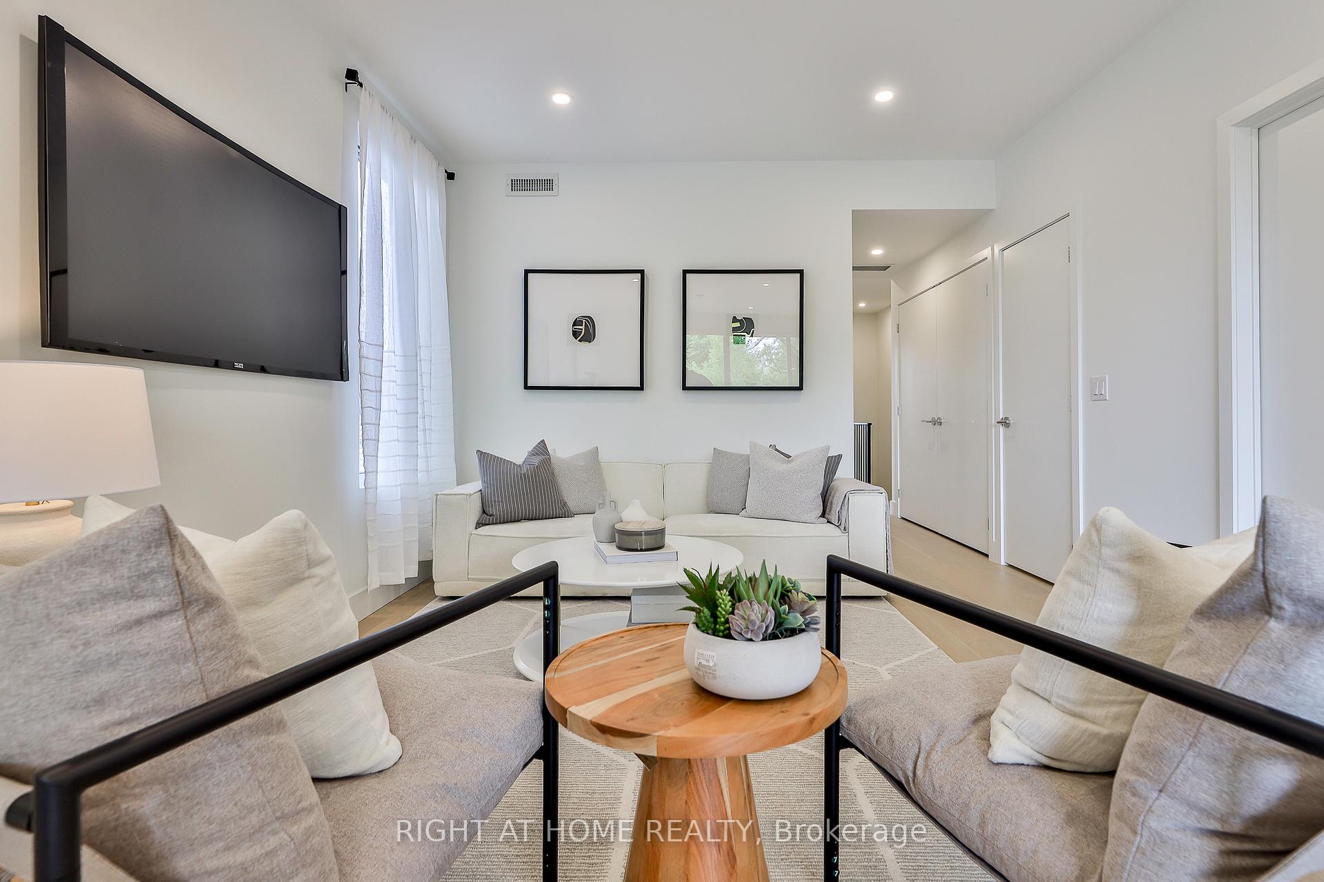 2 Bedrooms Condo at 2343 Gerrard, Toronto For sale