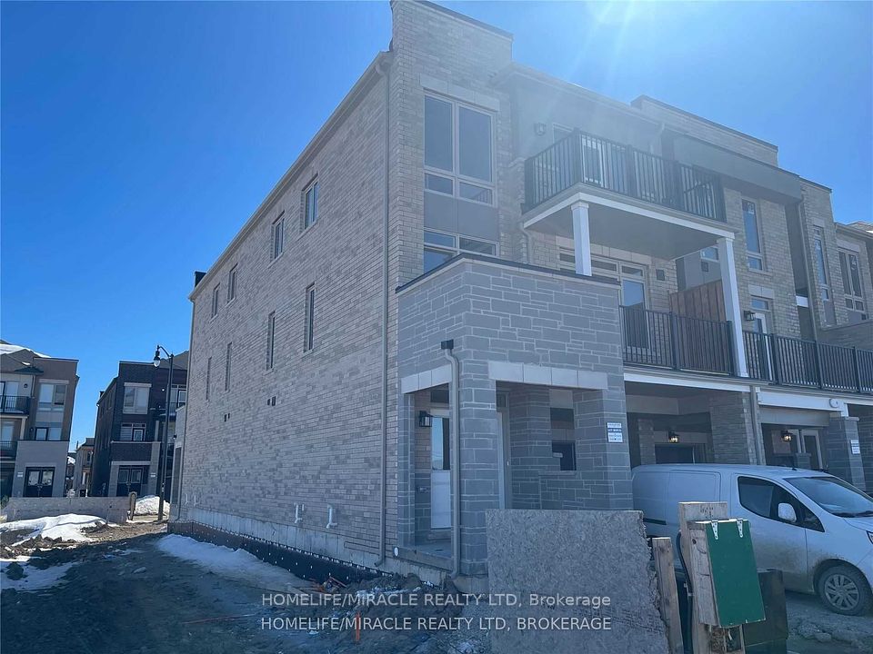 86 Donald Ficht Crescent