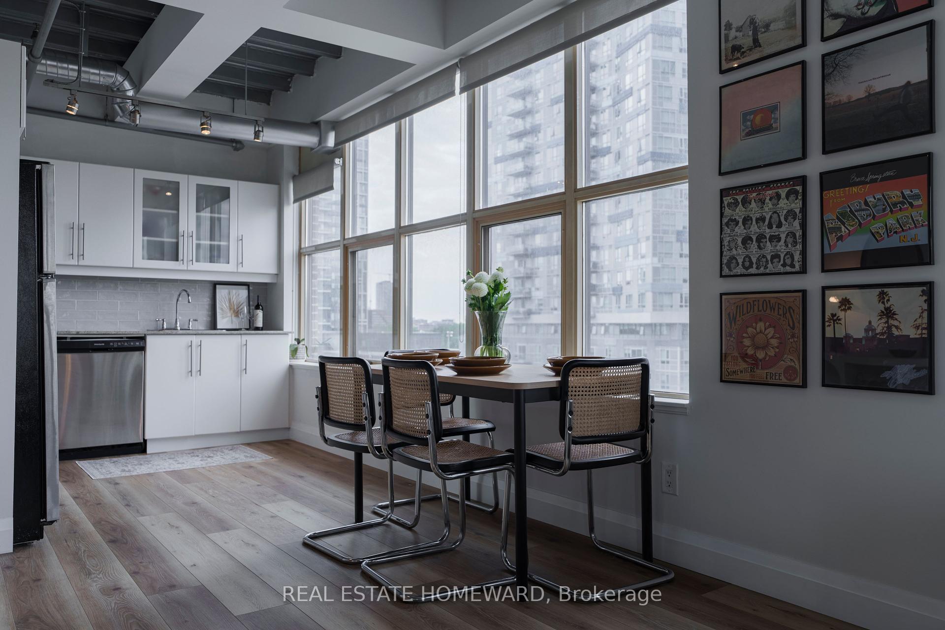 1 Bedroom Condo at 736 Dundas, Toronto For sale