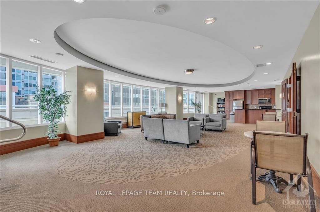 200 RIDEAU Street, #1206