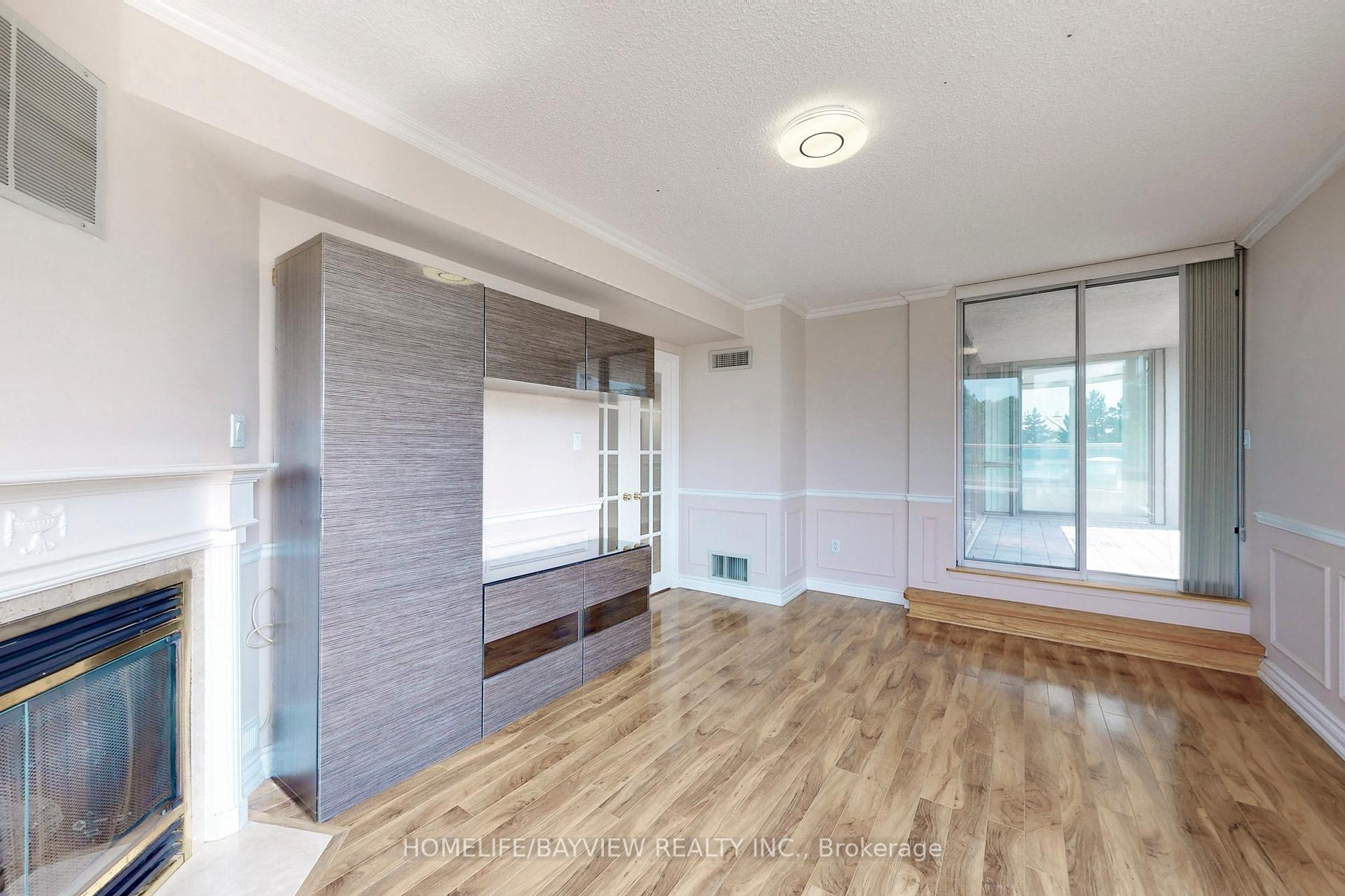 4 Bedrooms Condo at 168 Bonis, Toronto For sale