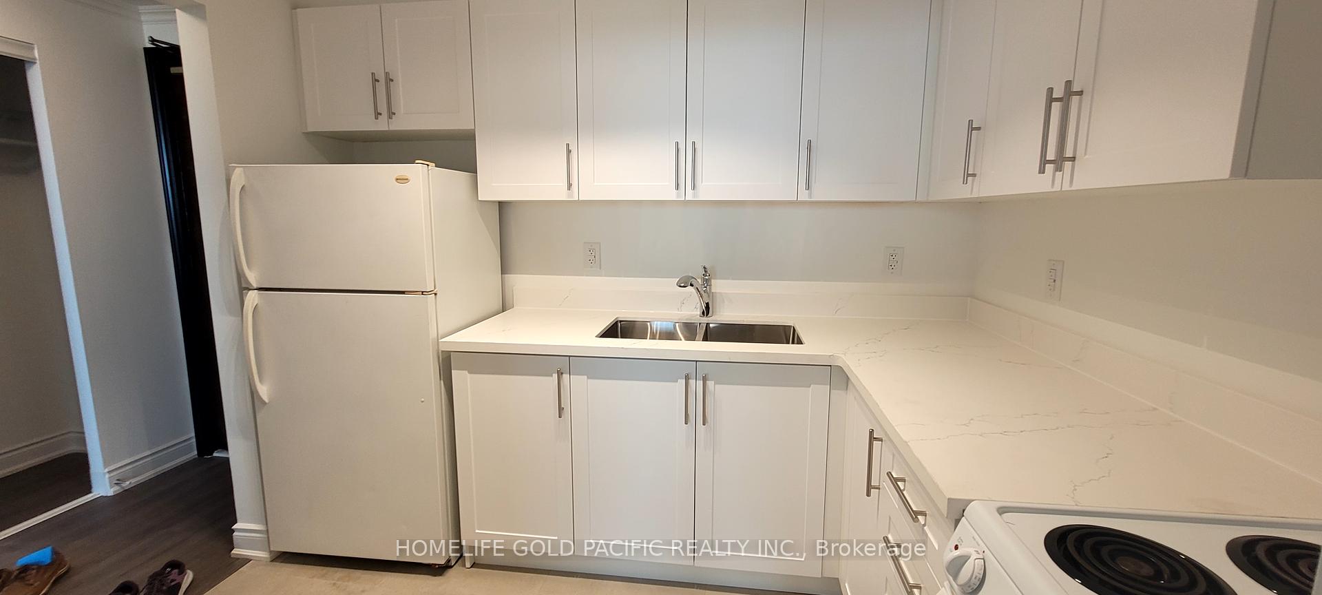 1 Bedroom Co-op at 5949 Yonge, Toronto For sale