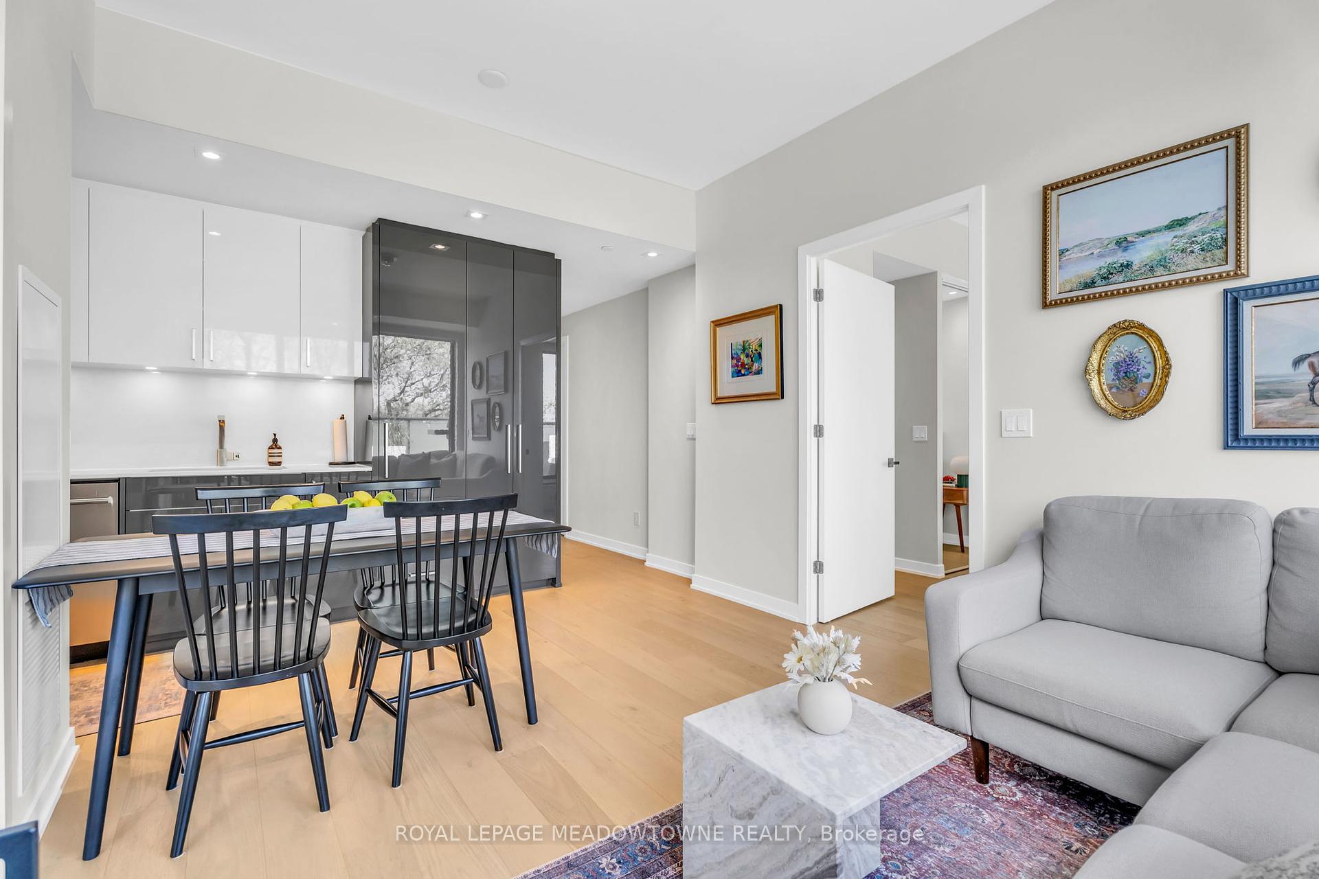 2 Bedrooms Condo at 840 St Clair, Toronto For sale