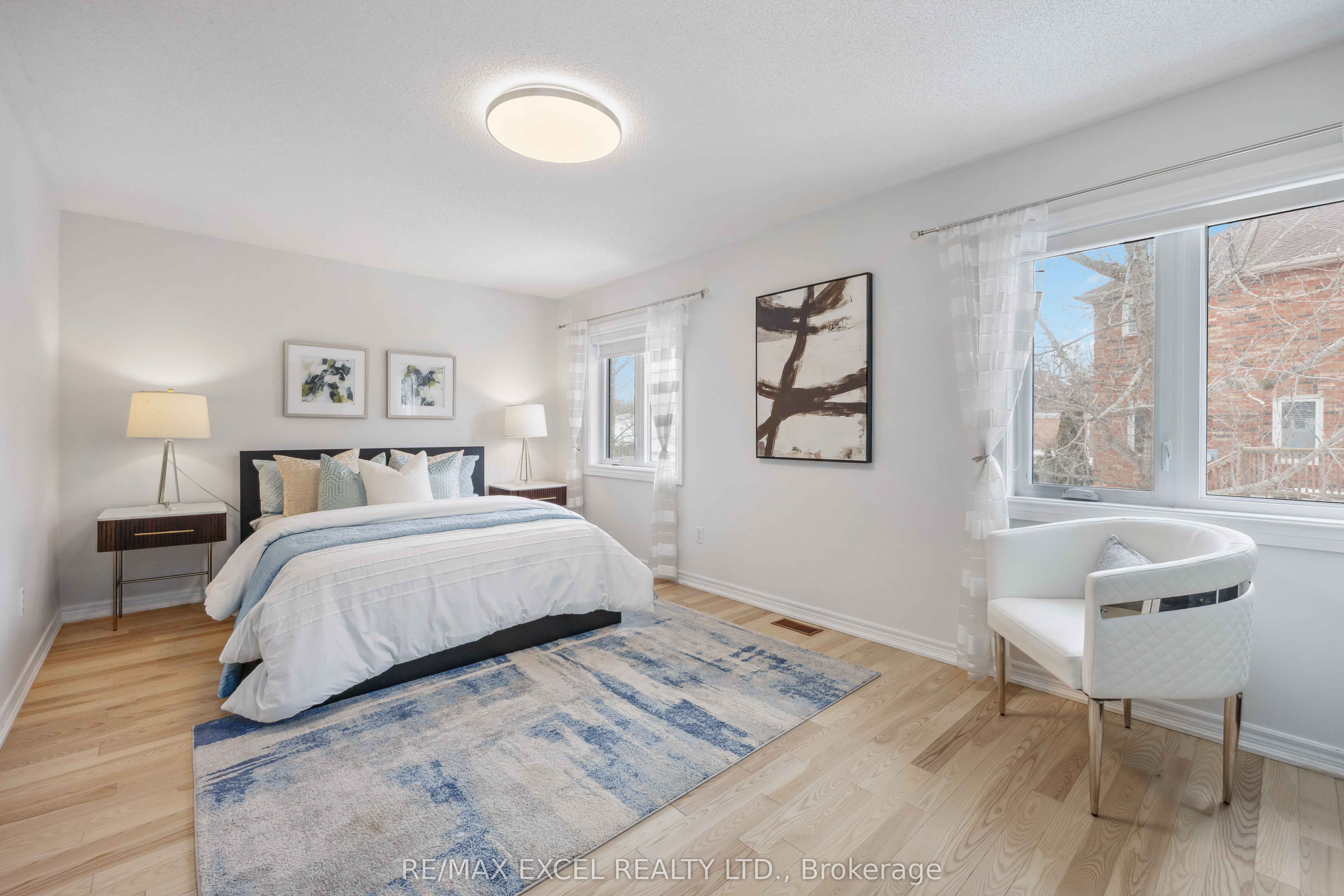 255 Shaftsbury Avenue, #66