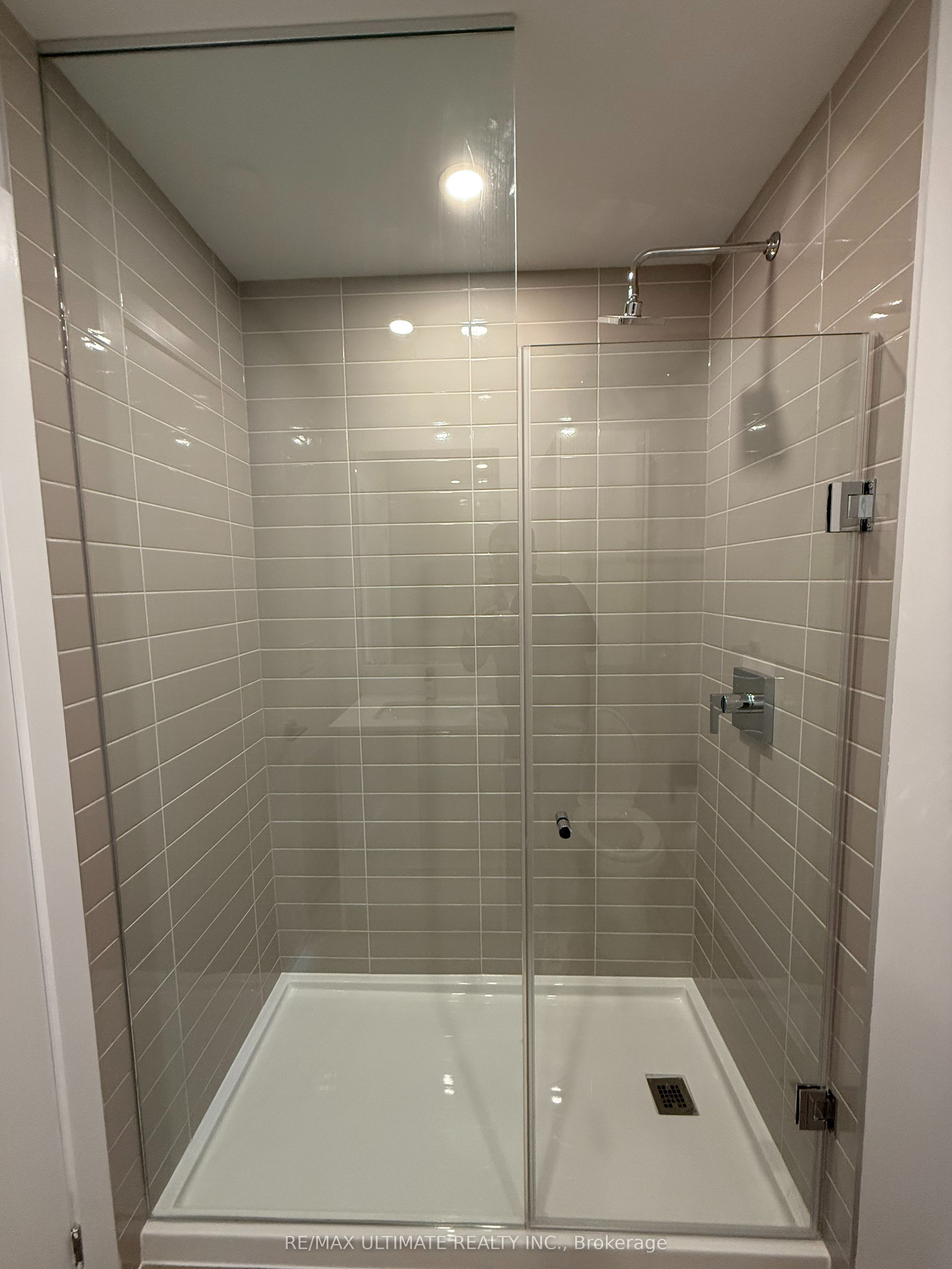 430 Square One Drive, #2806