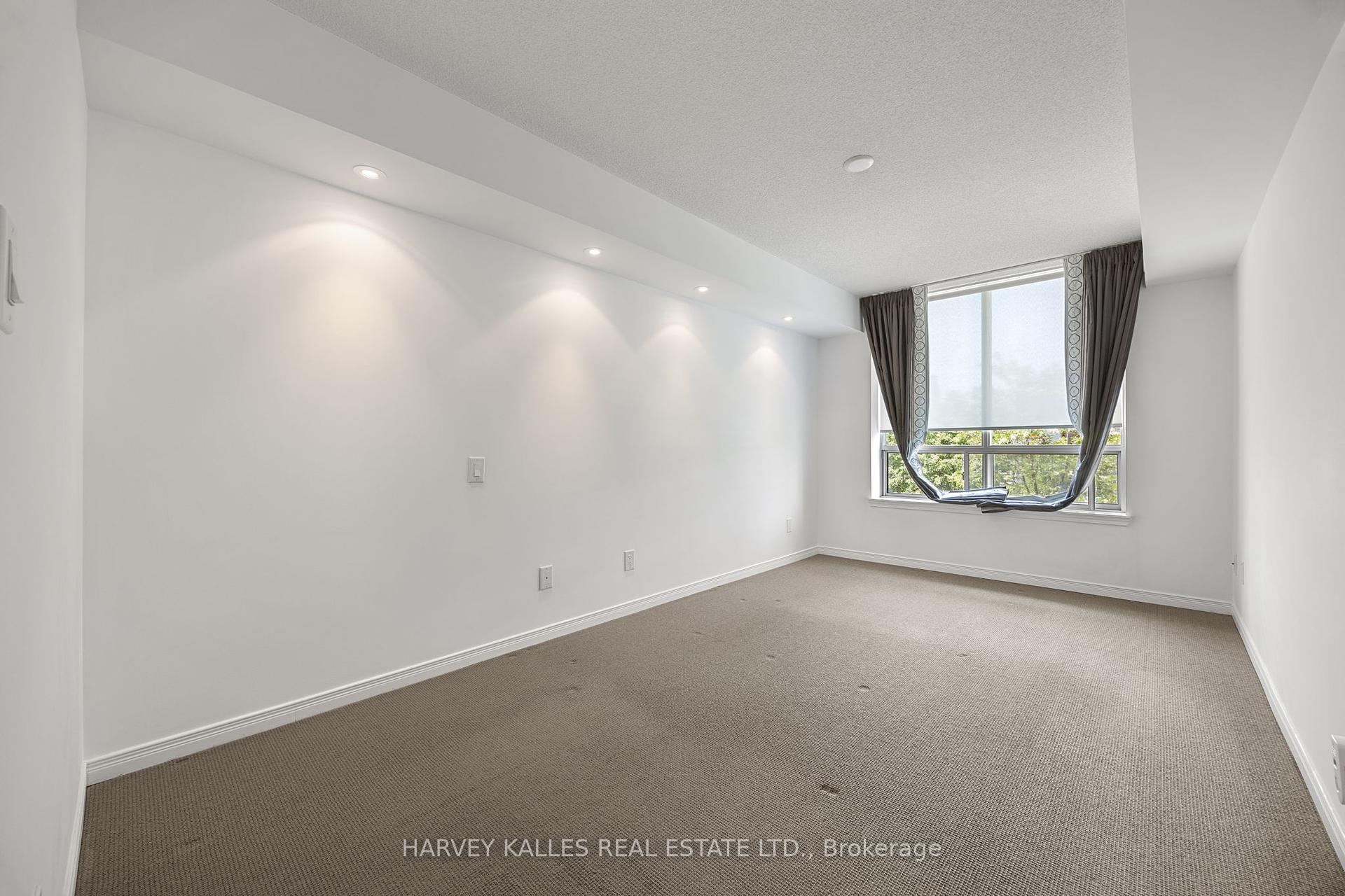 260 Merton Street 601