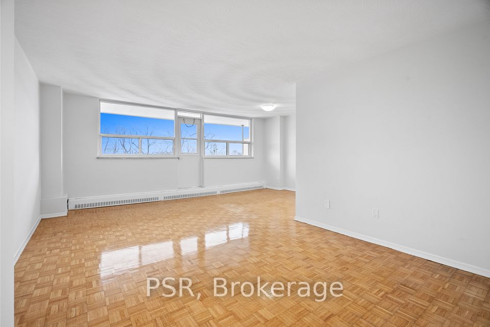 100 Rowena Drive
