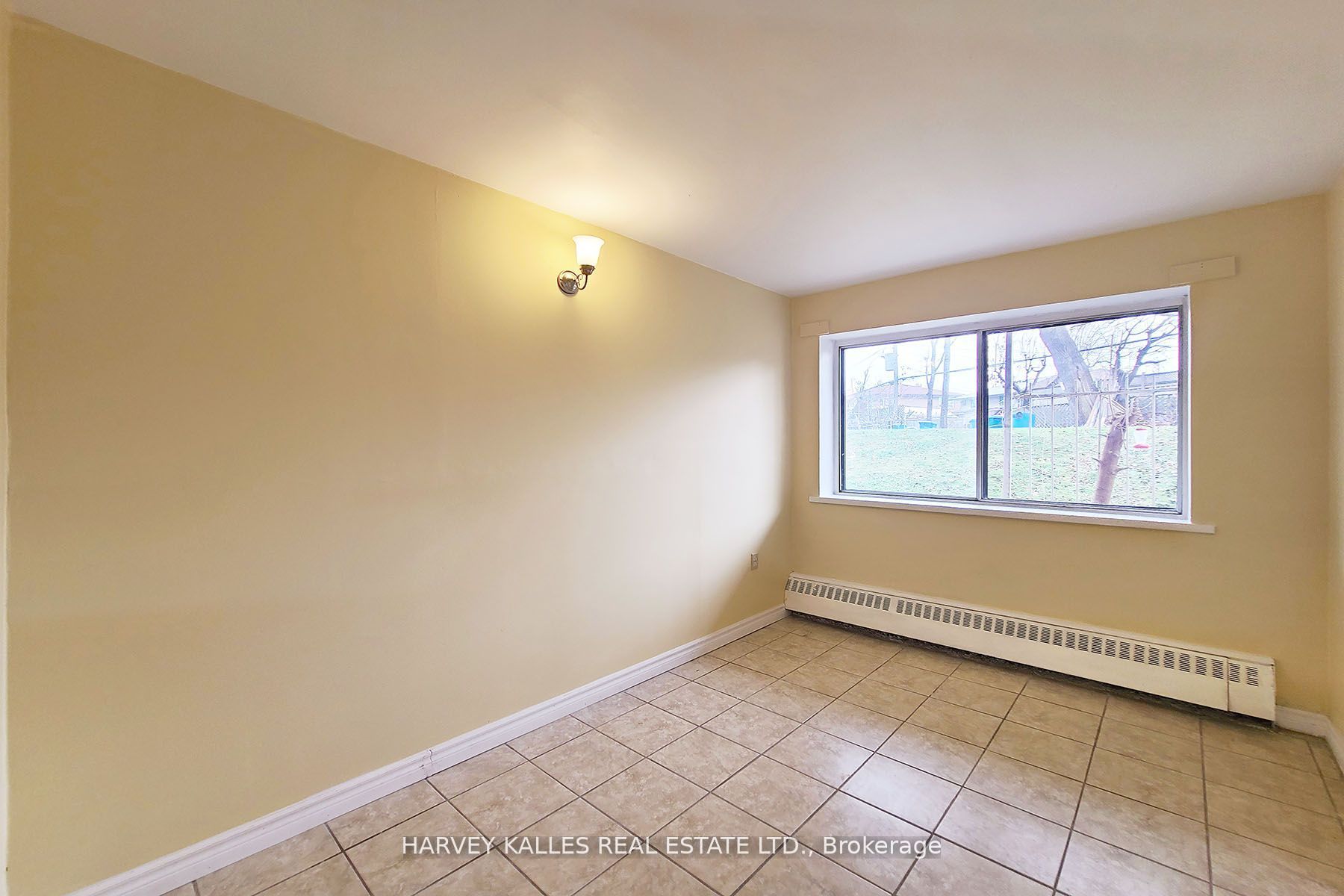 80 Blackfriar Avenue 114
