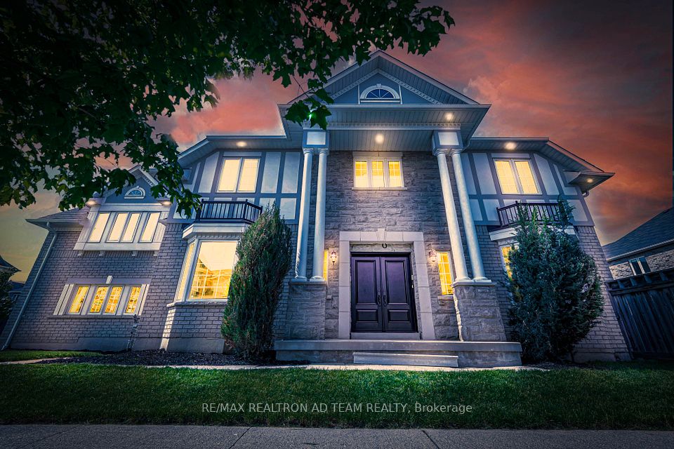62 Mccourt Drive, Ajax, ON L1Z 0P1