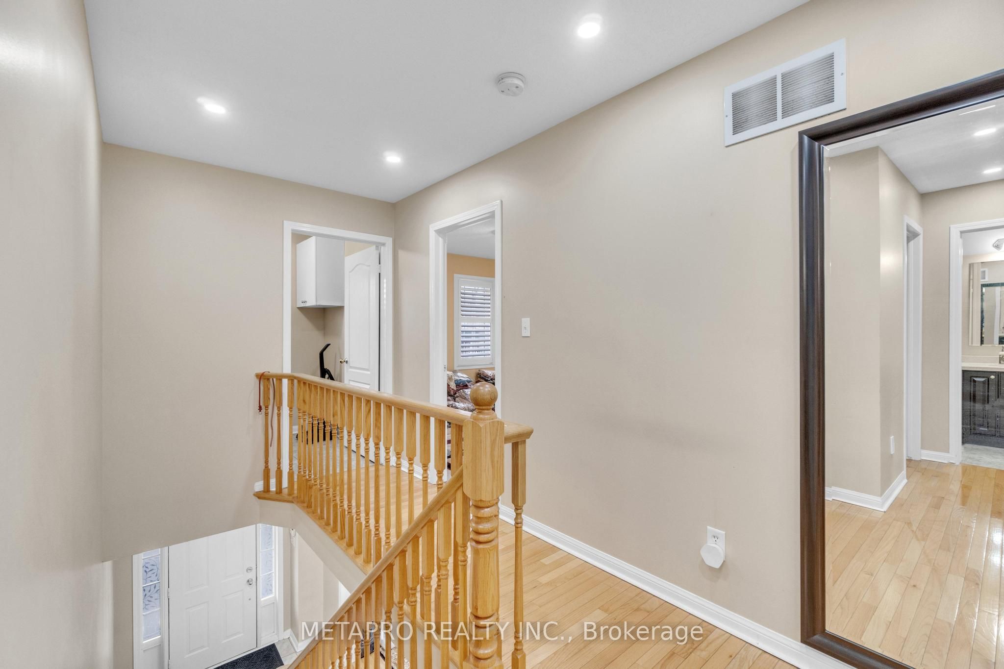 19 Firwood Crescent, Brampton, ON L6P 2J6