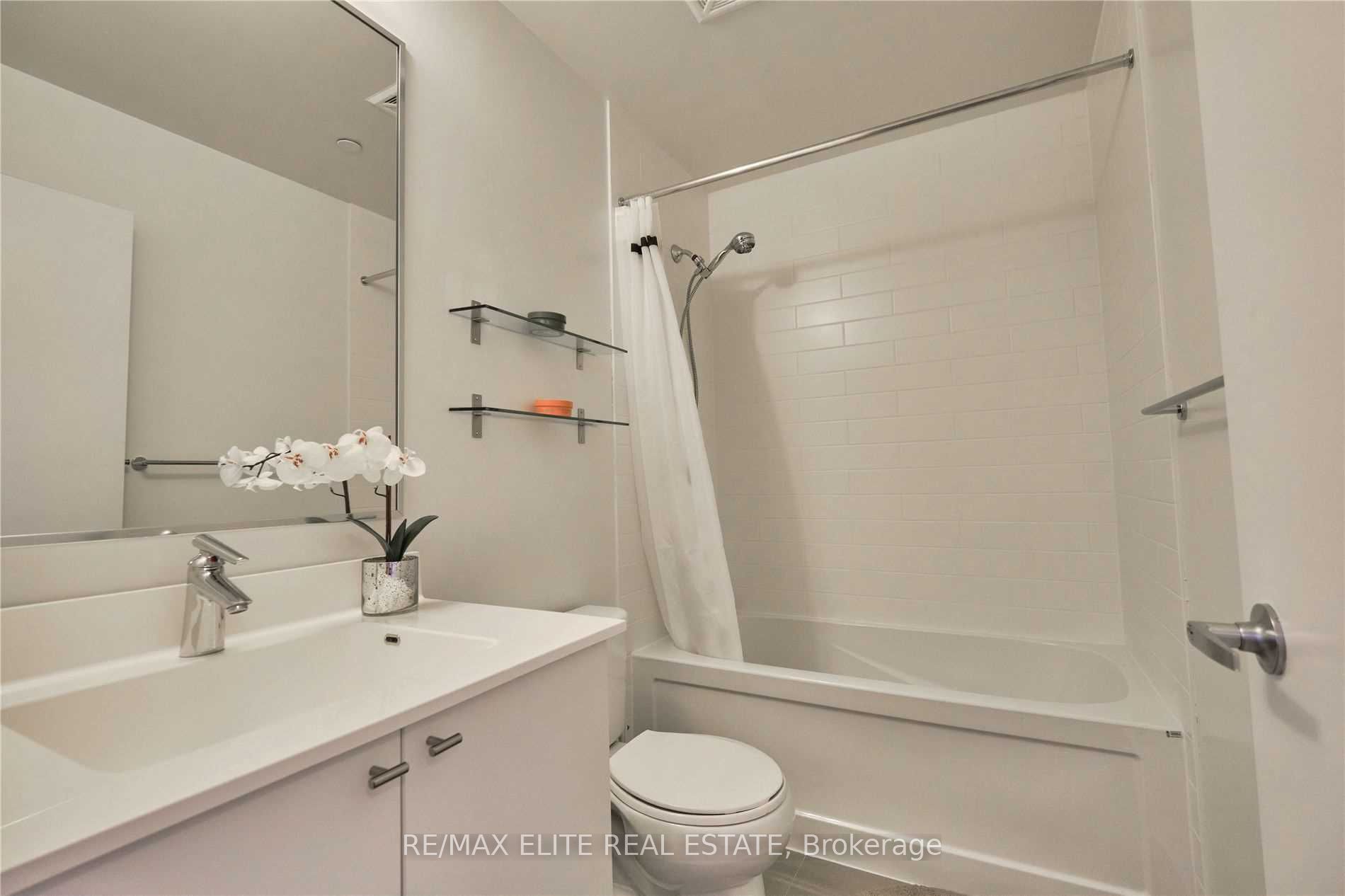 18 Rean Drive, #503