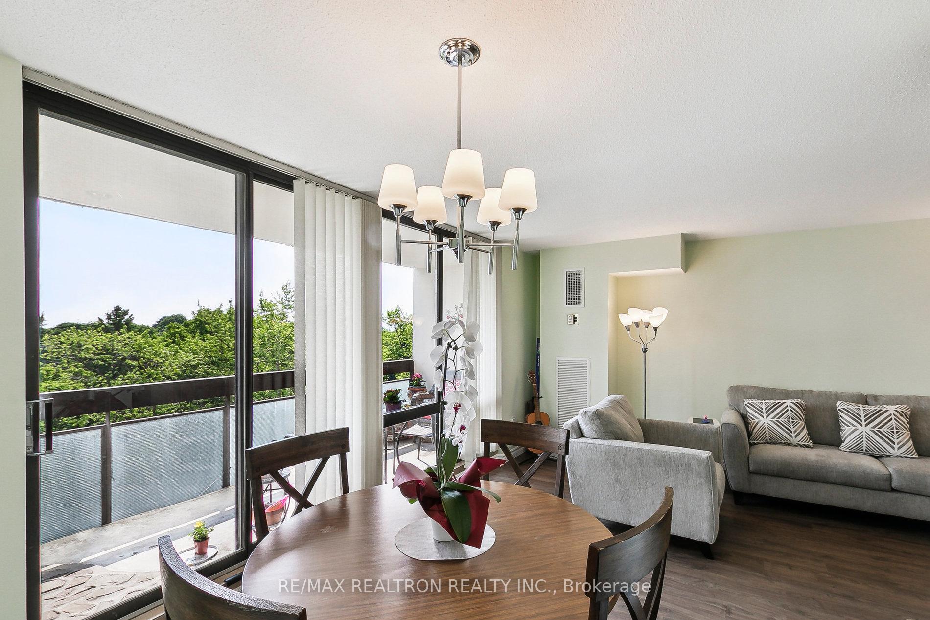 1 Bedroom Condo at 350 Seneca Hill, Toronto For sale