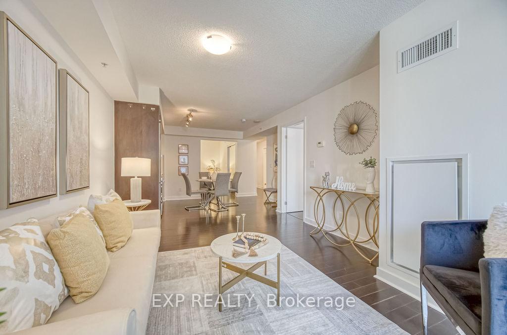 2 Bedrooms Condo at 295 Adelaide, Toronto For sale