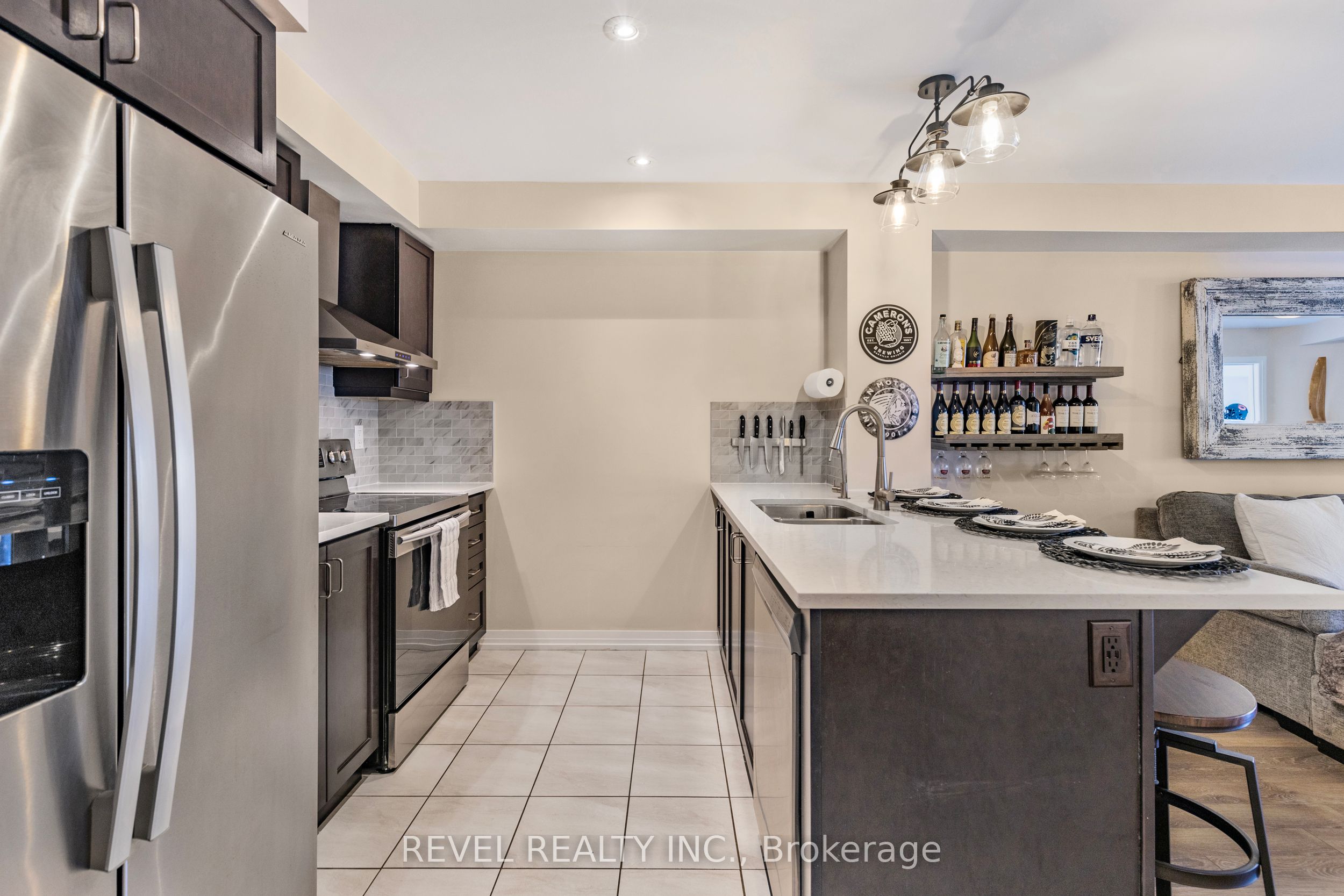 504 Buckeye Court, Milton, ON L9T 7E7