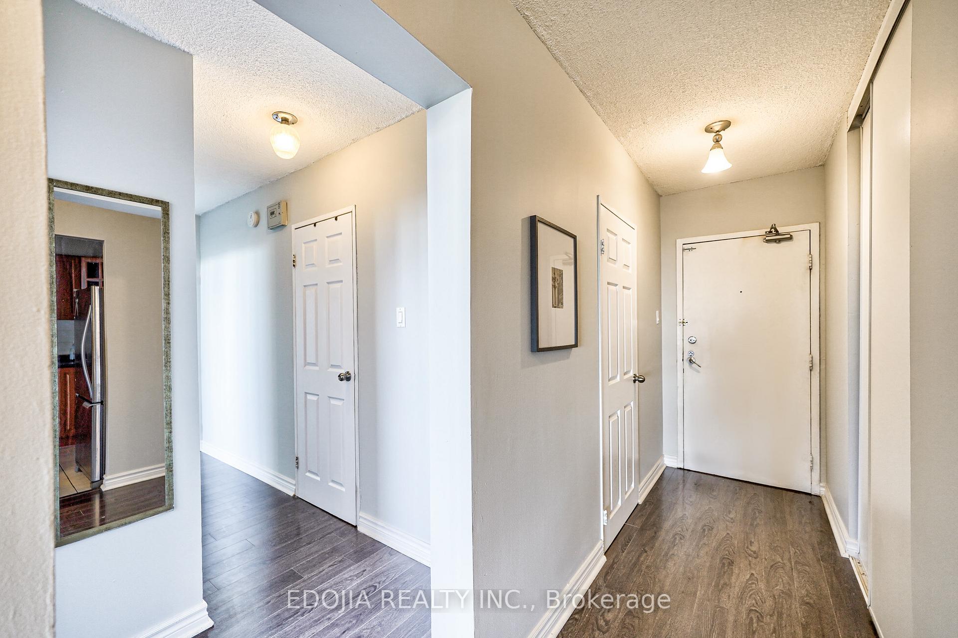 2 Bedrooms Condo at 4101 Sheppard,  Toronto For sale
