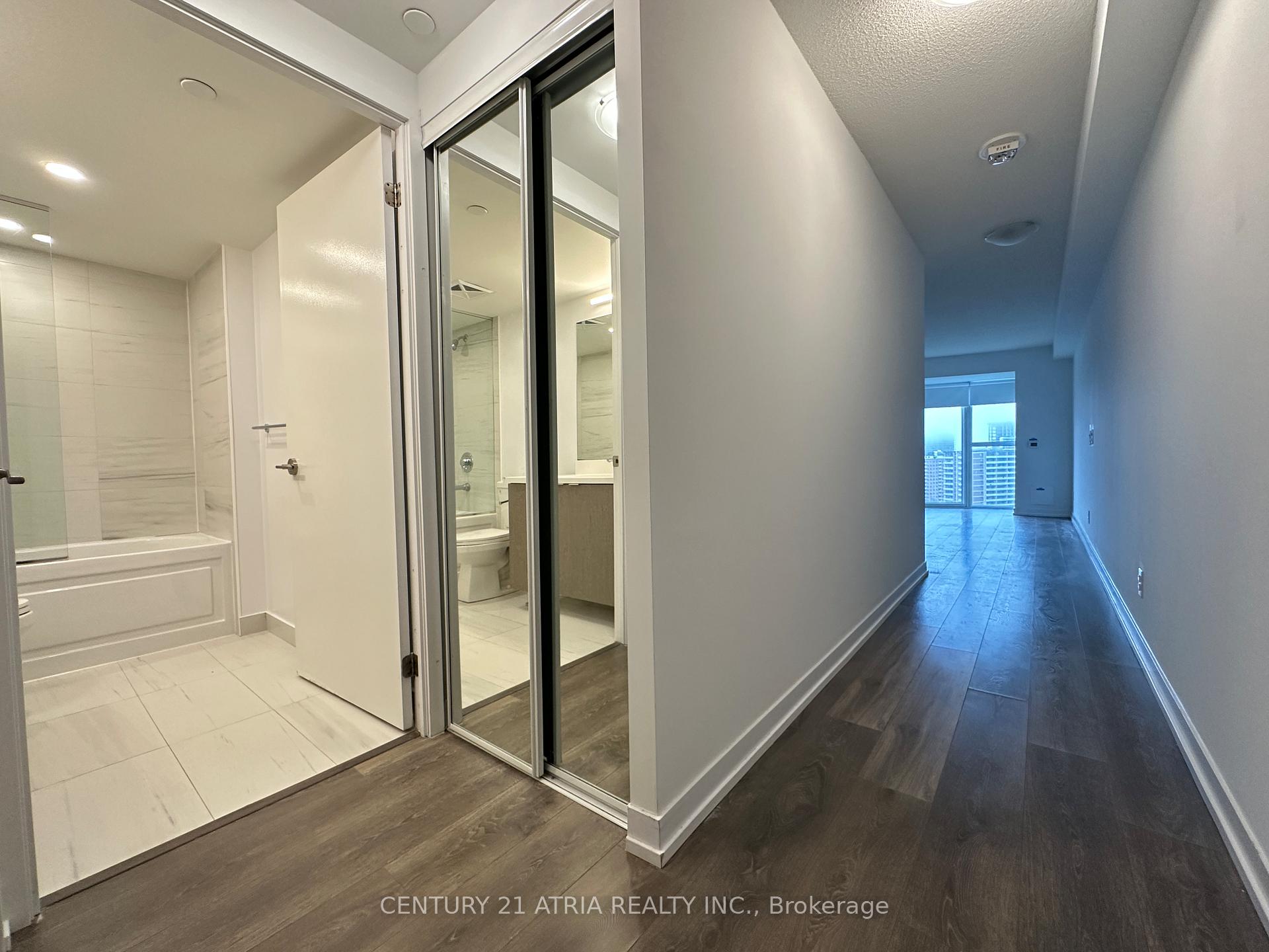 1 Bedroom Condo at 219 DUNDAS, Toronto For sale