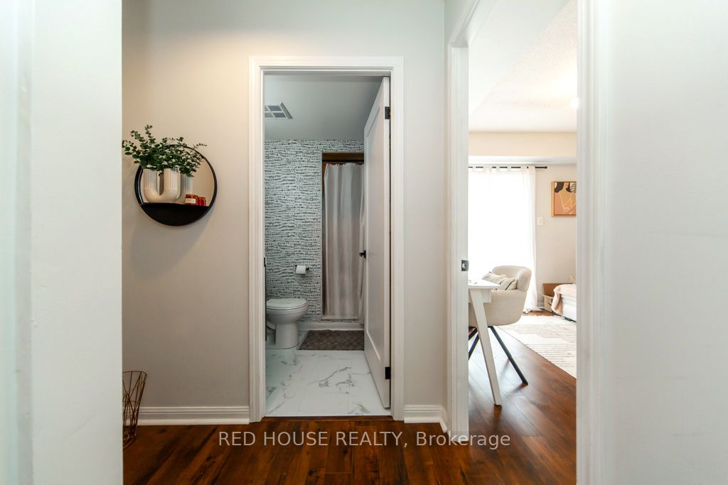33 Canniff Street, #714
