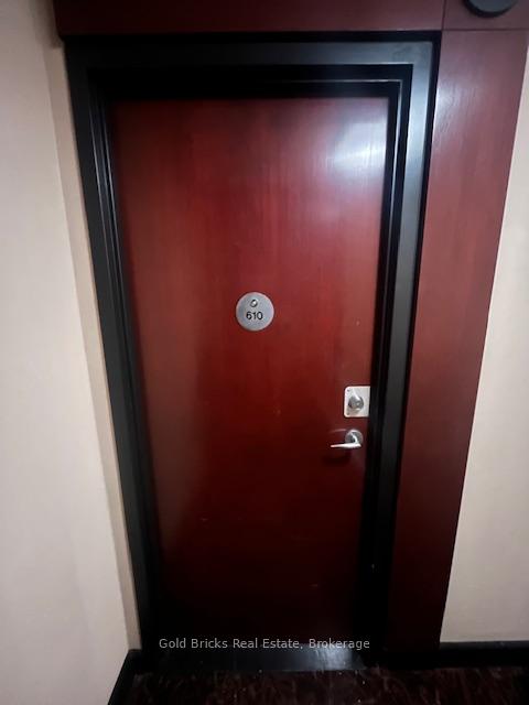 2 Bedrooms Condo at 750 Bay,  Toronto For sale