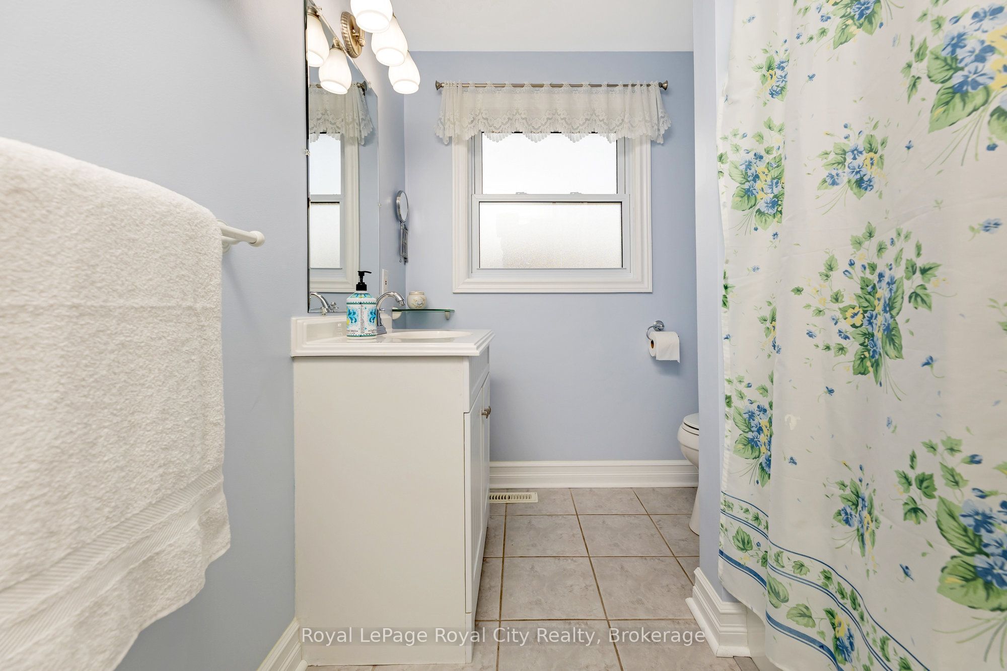 89 Joycelyn Crescent