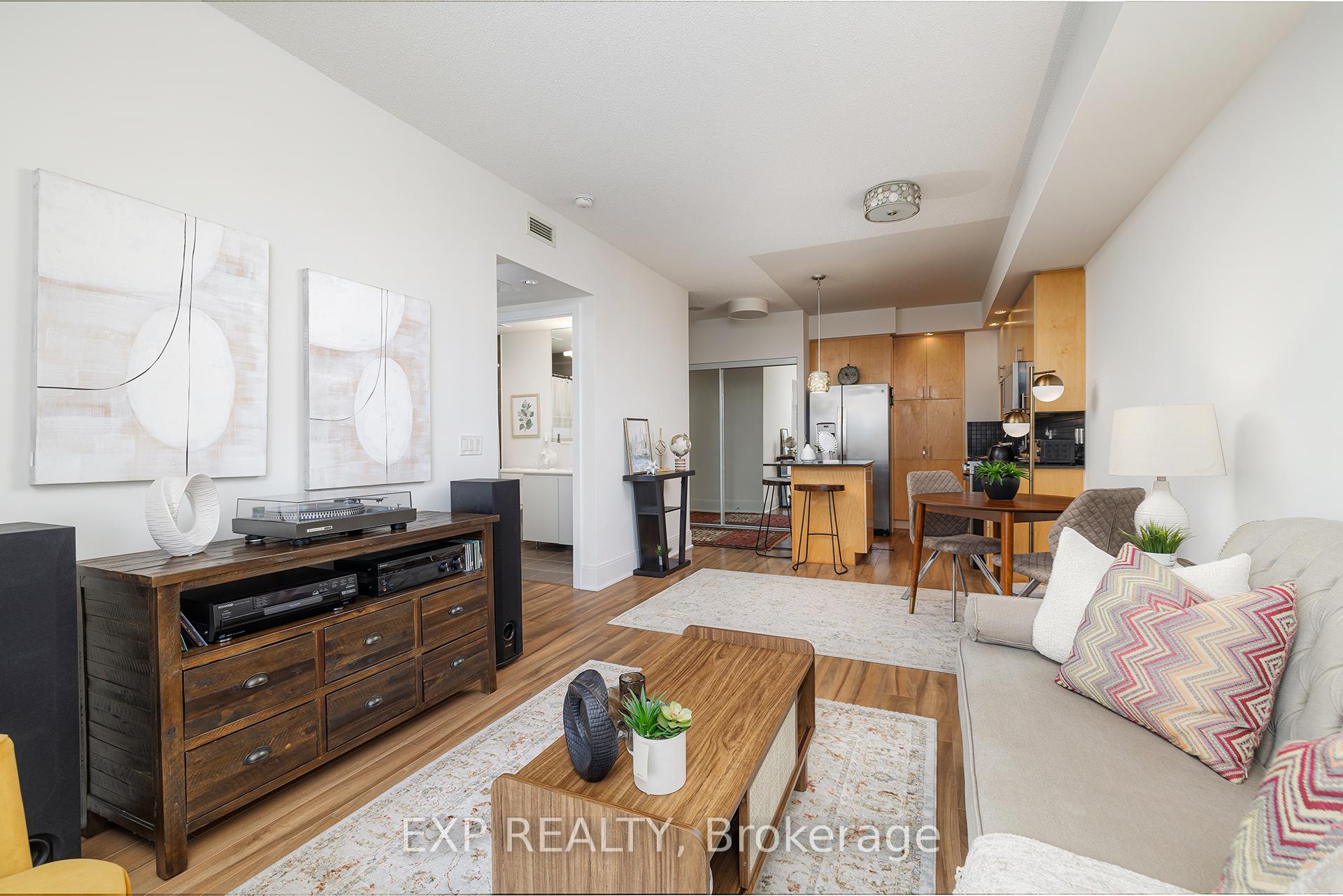 1 Bedroom Condo at 181 Wynford, Toronto For sale