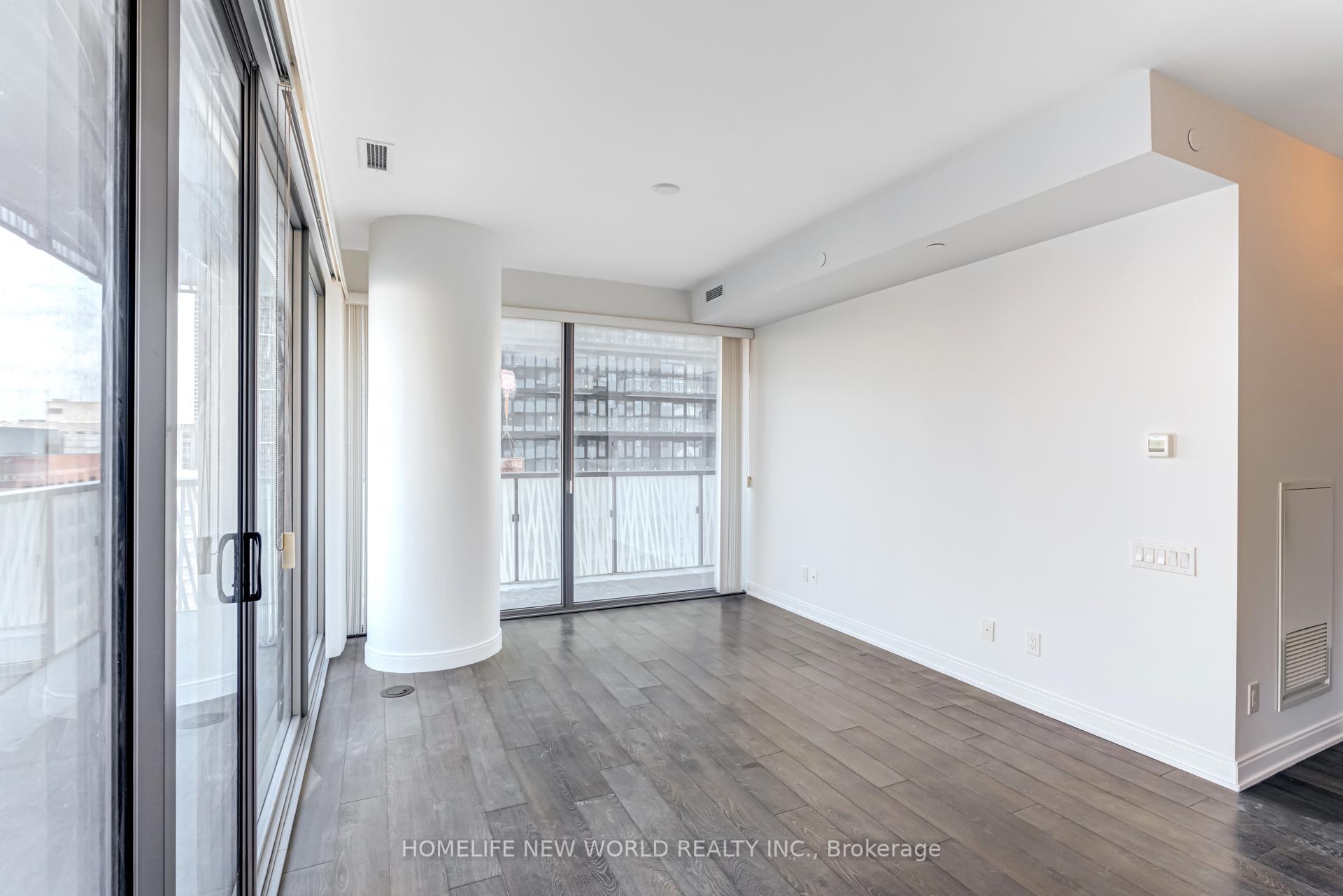 1 Bedroom Condo at 50 Charles, Toronto For sale