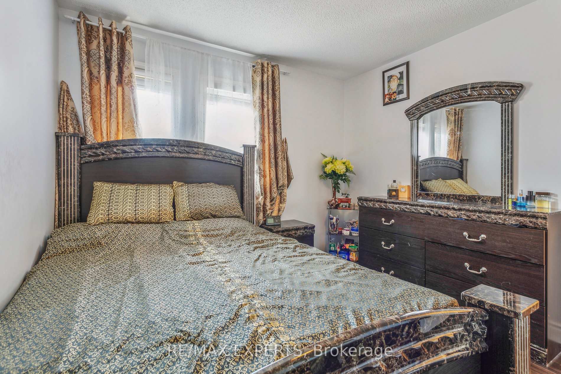 29 Narrow Valley Crescent