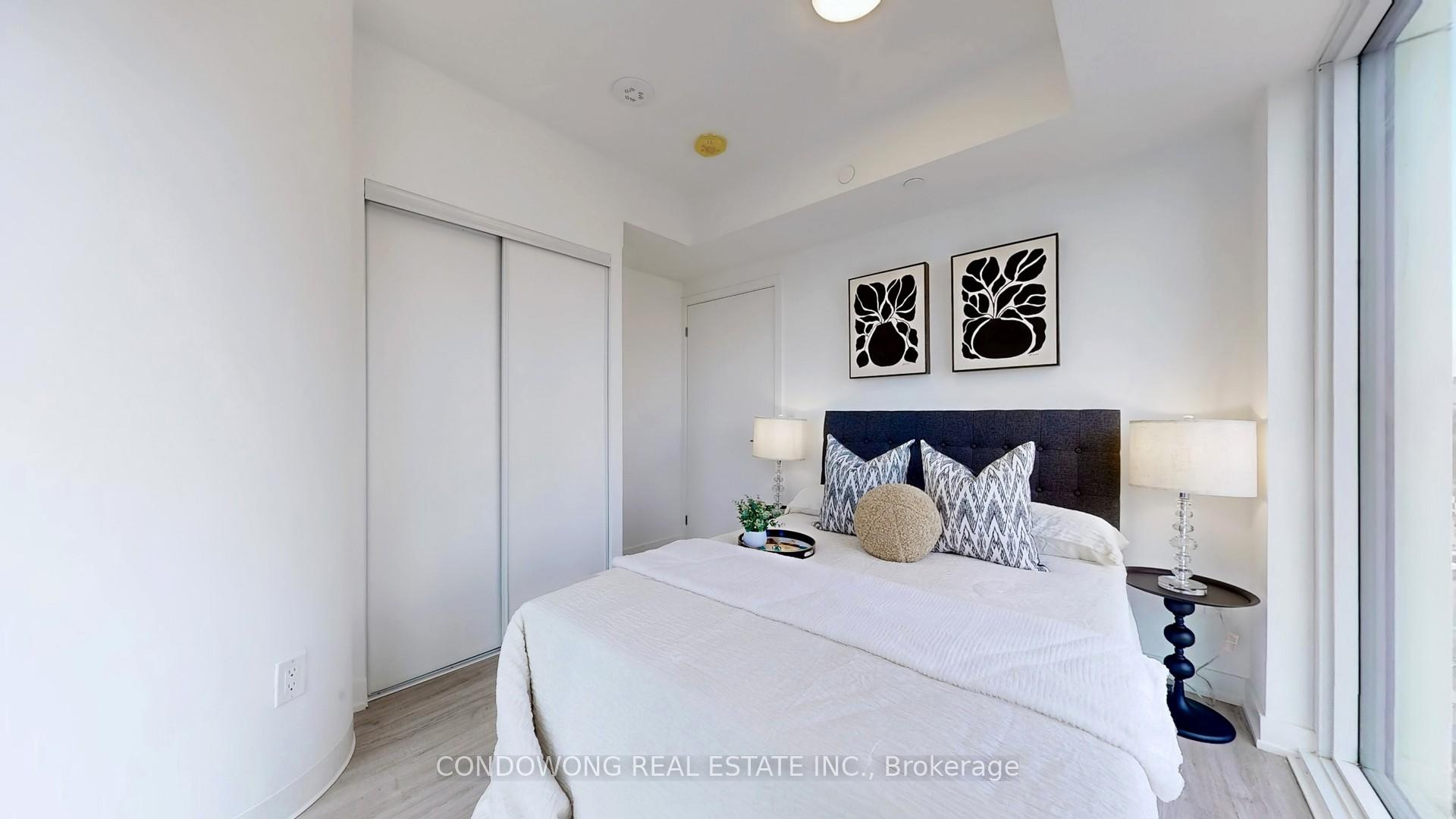 2 Bedrooms Condo at 252 Church,  Toronto For sale