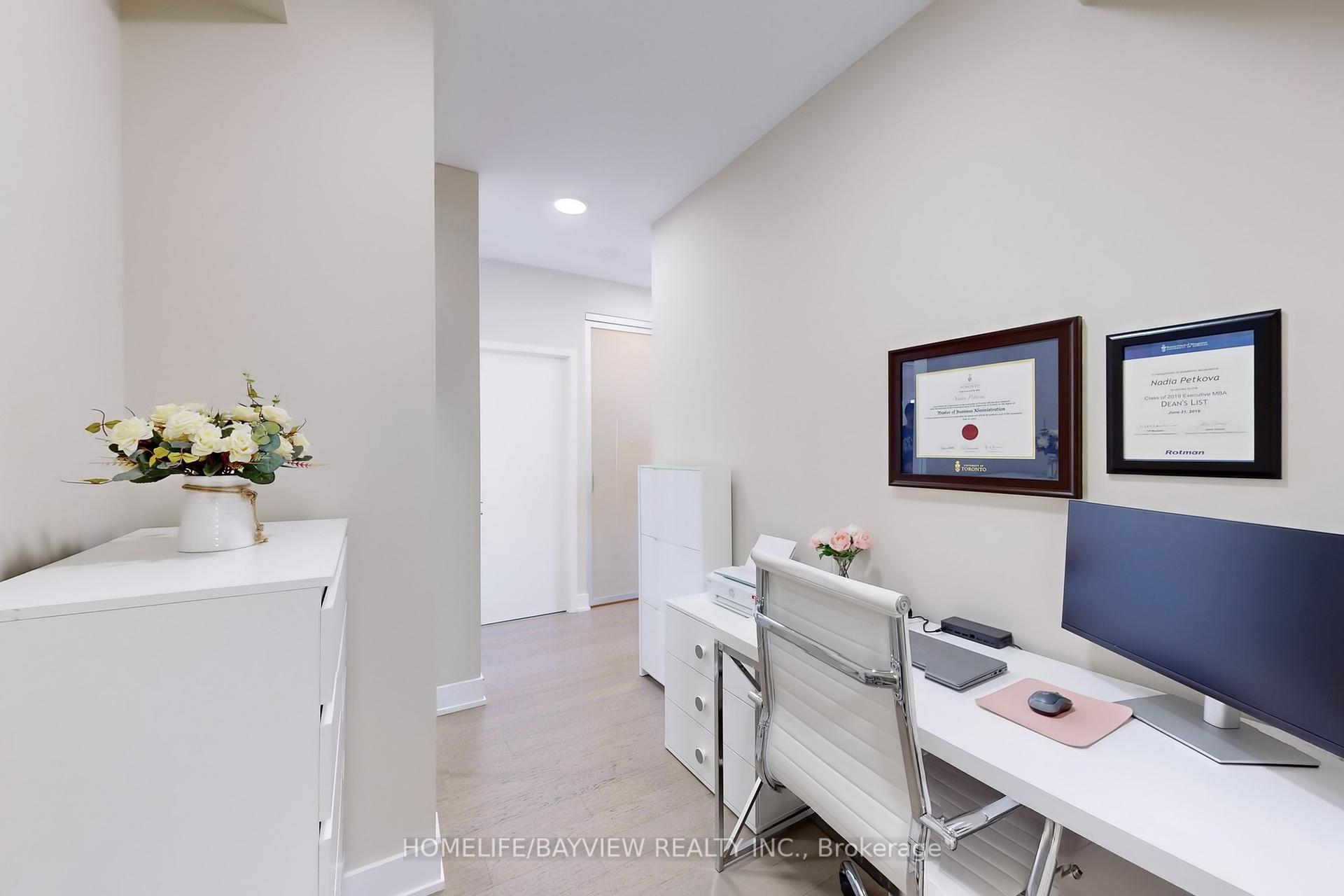 2 Bedrooms Condo at 30 SHORE BREEZE, Toronto For sale
