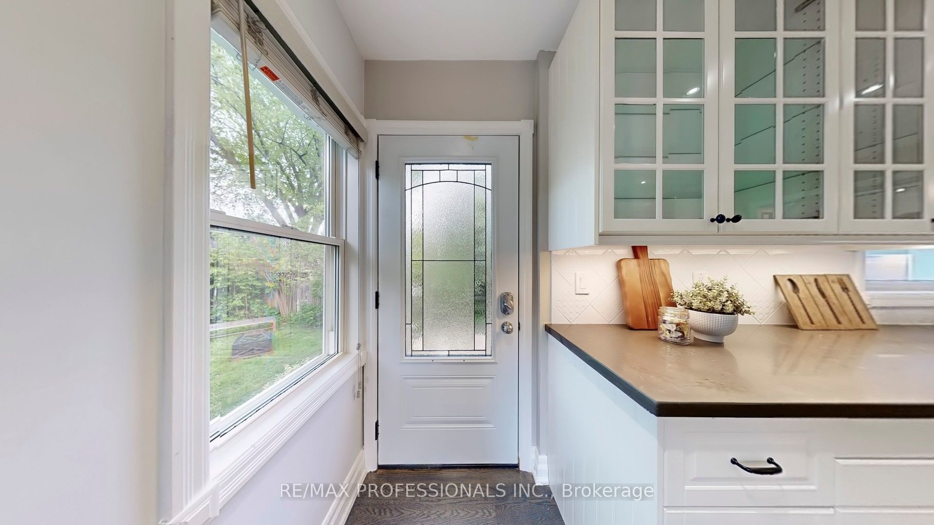 72 Arcadian Circle