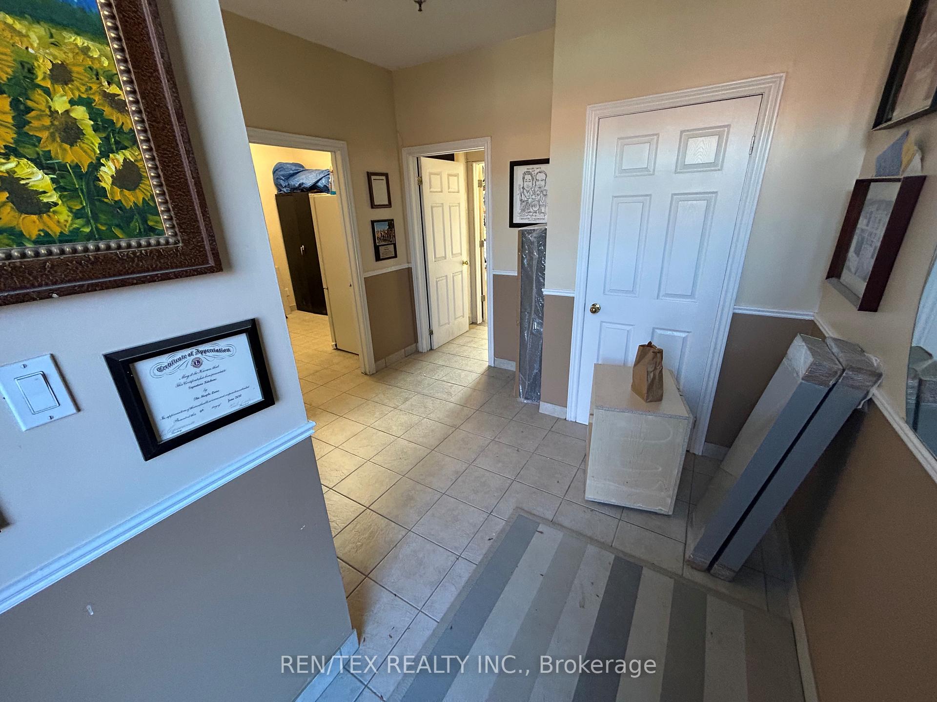#40 - 8600 Keele Street ; MLS ID: N12045727