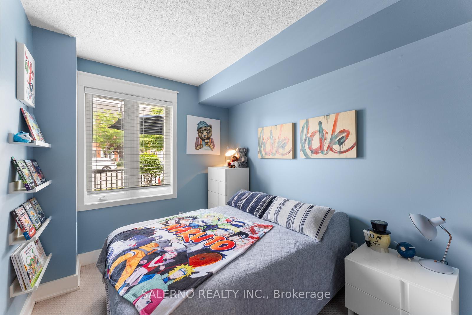 3 Bedrooms Condo at 1701 Lampman, Burlington For sale