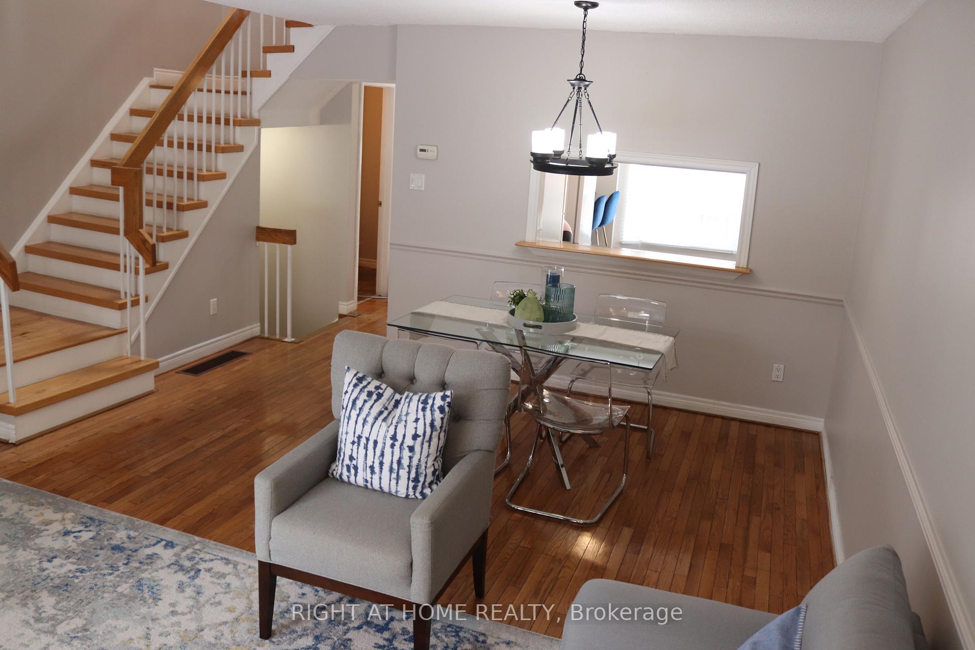 3 Bedrooms Condo at 43 Wild Ginger, Toronto For sale