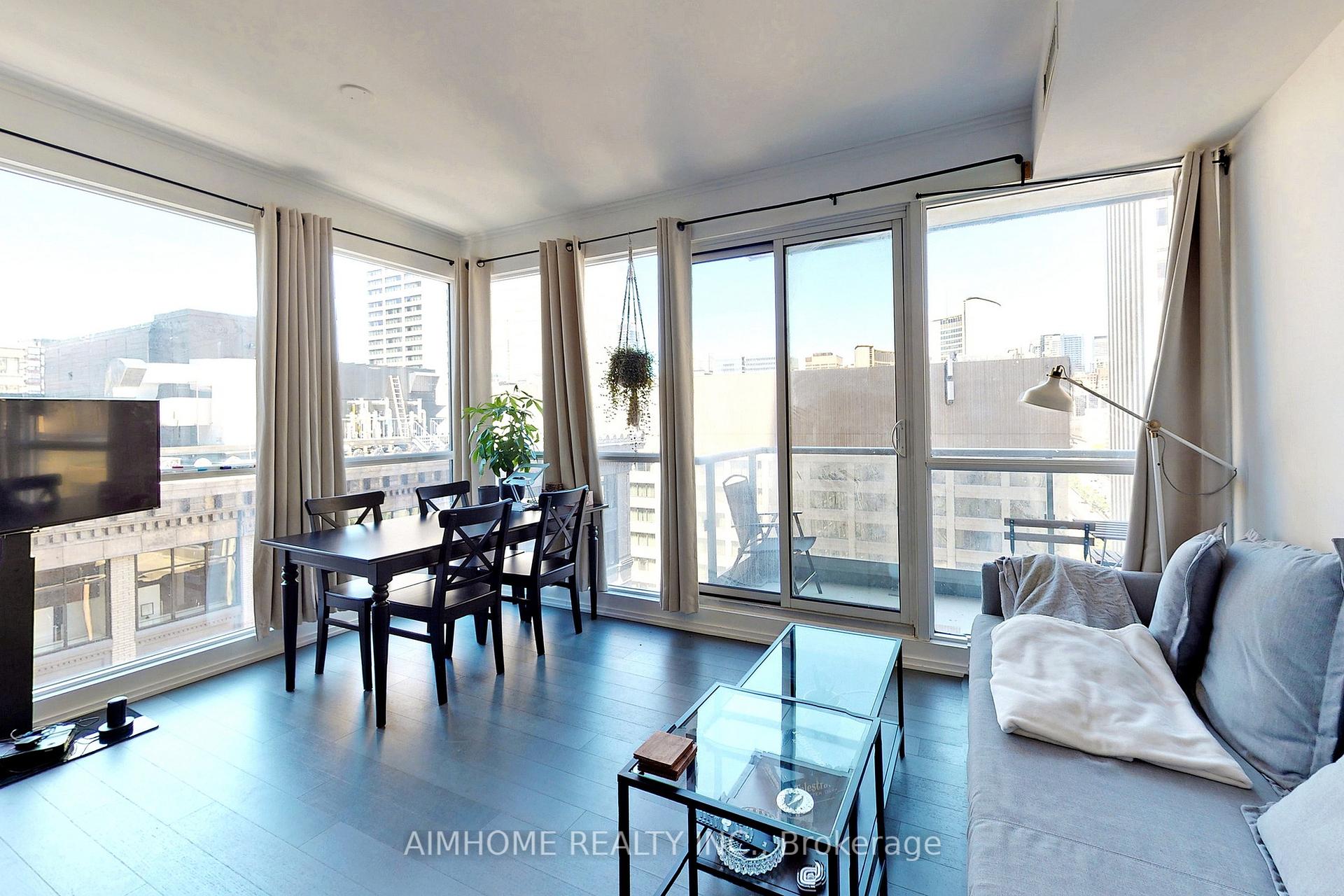2 Bedrooms Condo at 70 temprance, Toronto For sale