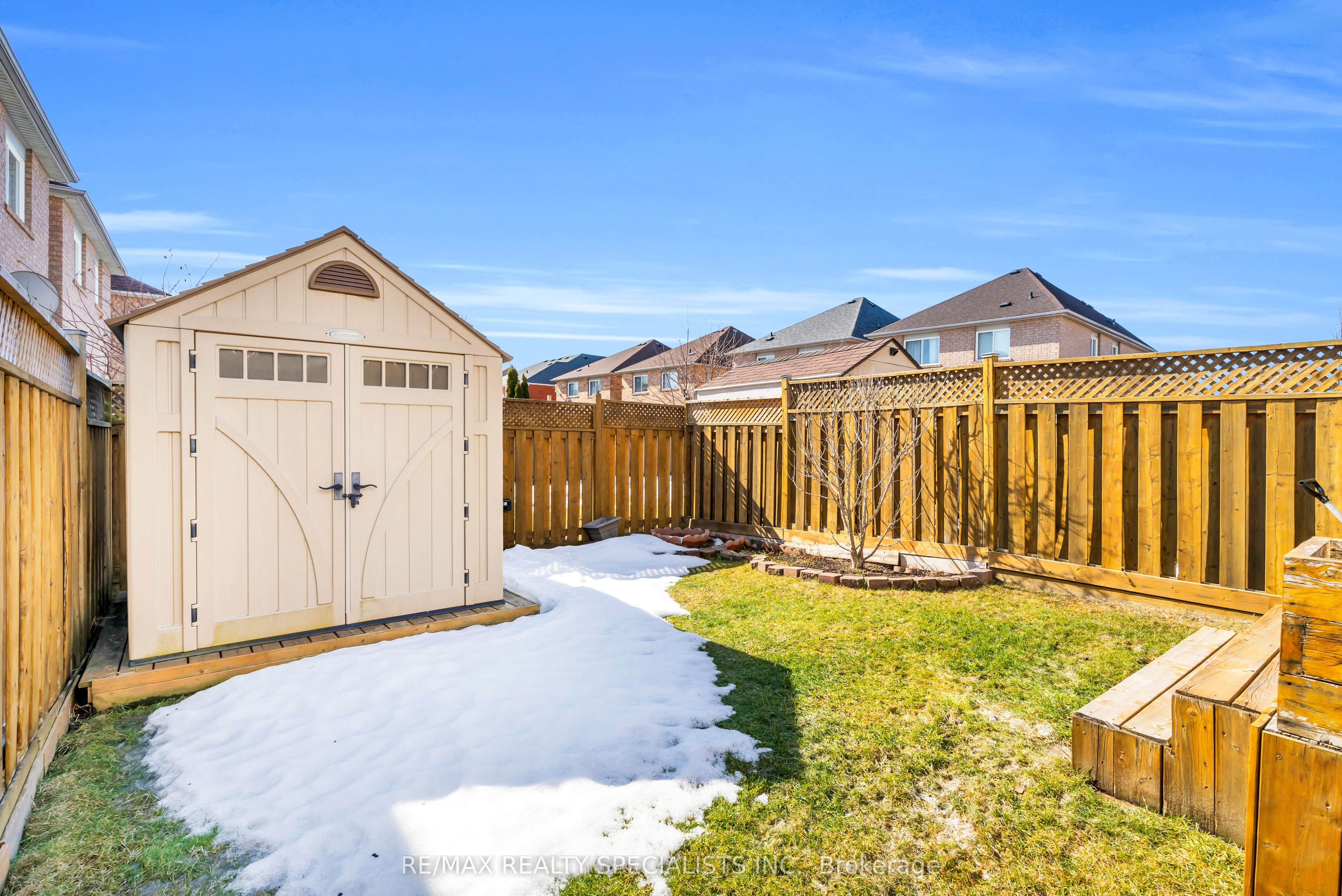 3073 Hawktail Crescent