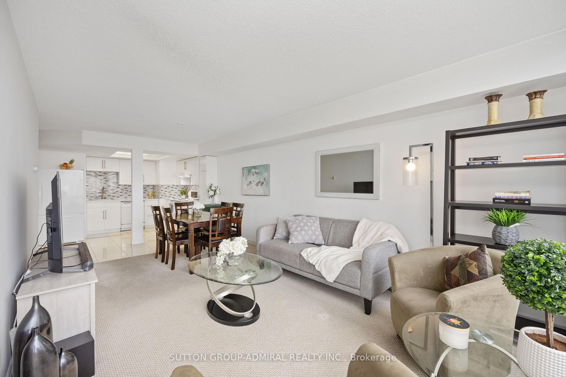 3 Bedrooms Condo at 4460 Tucana, Mississauga For sale