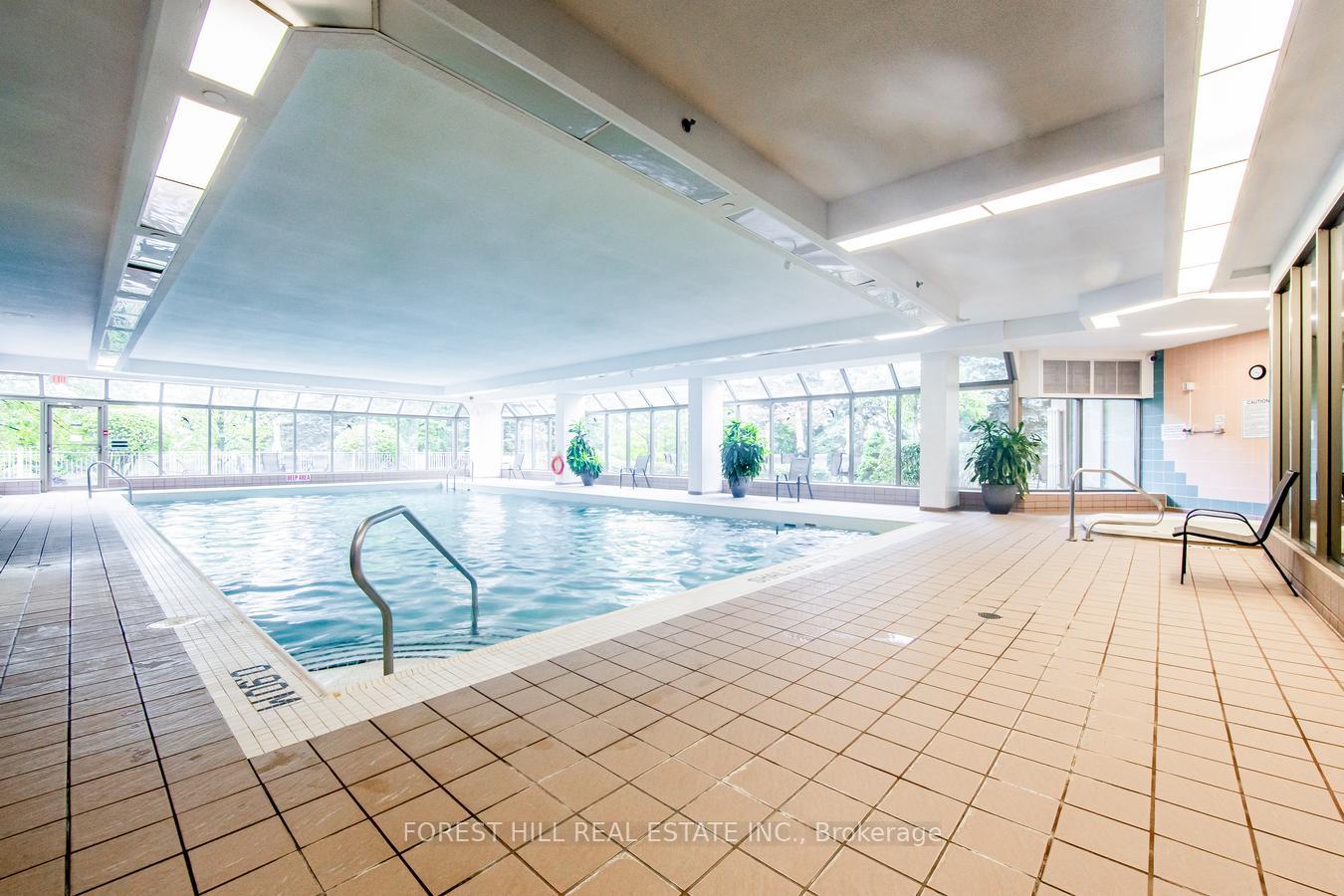 1 Bedroom Condo at 10 Guildwood, Toronto For sale