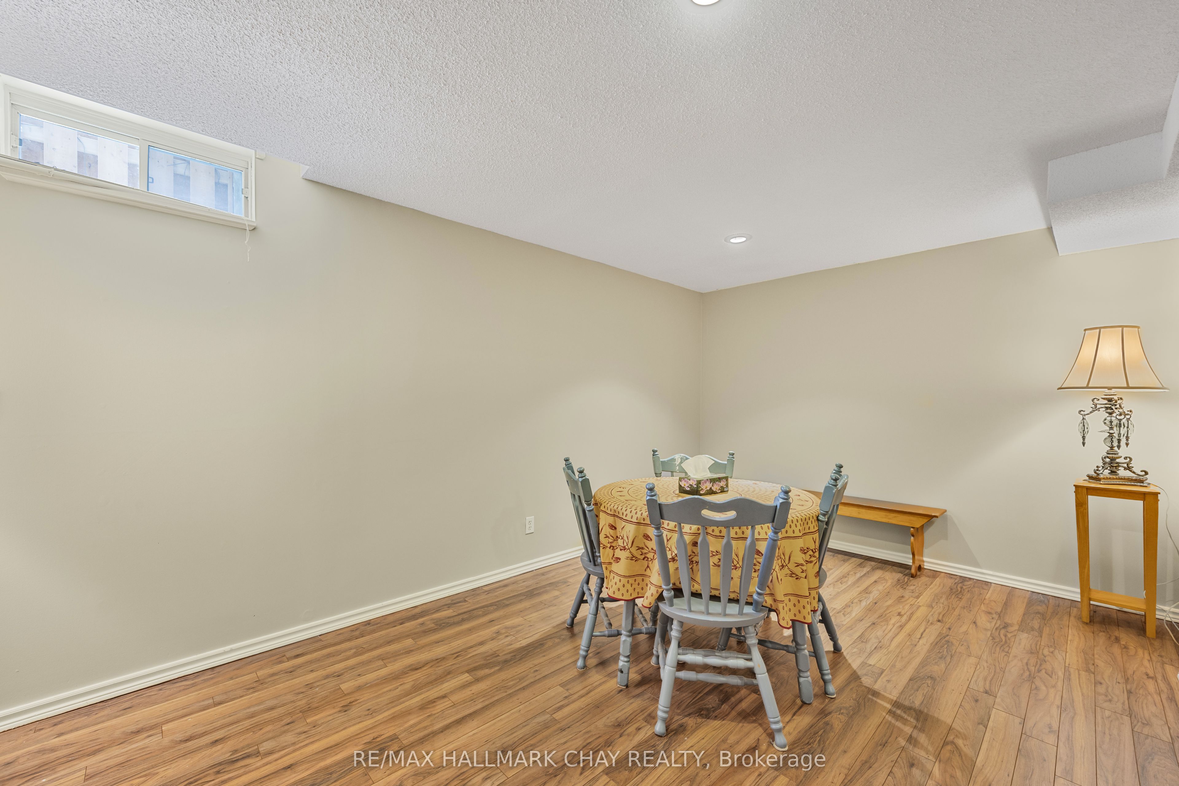 23 Grasett Crescent