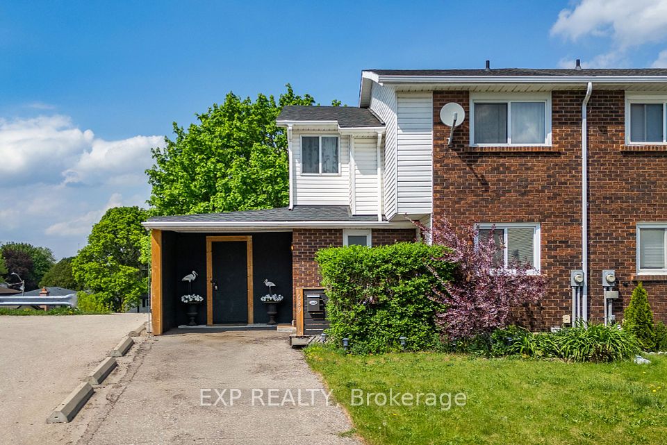 689 Hillview