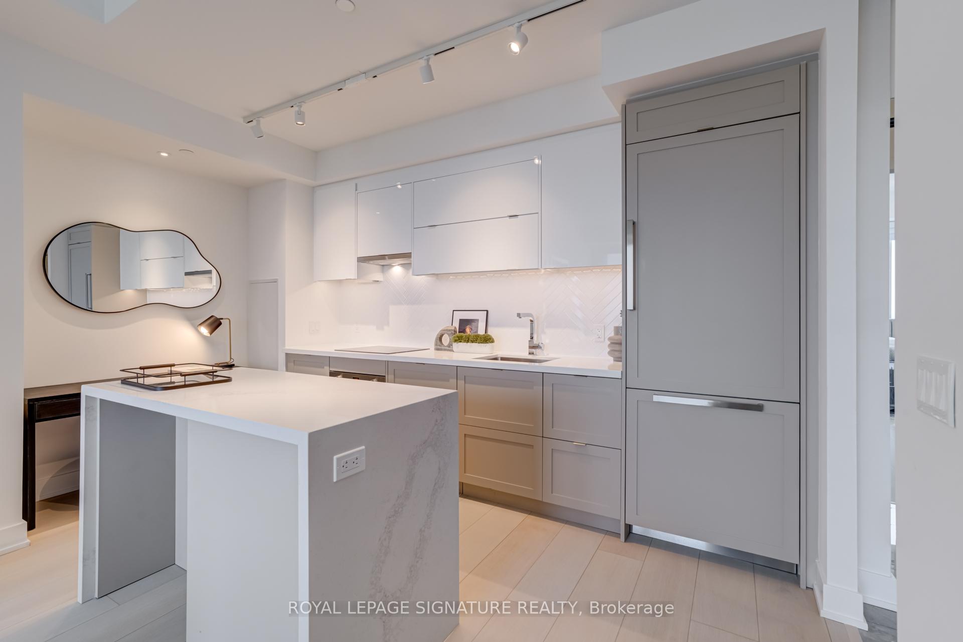 2 Bedrooms Condo at 2 Teagarden, Toronto For sale